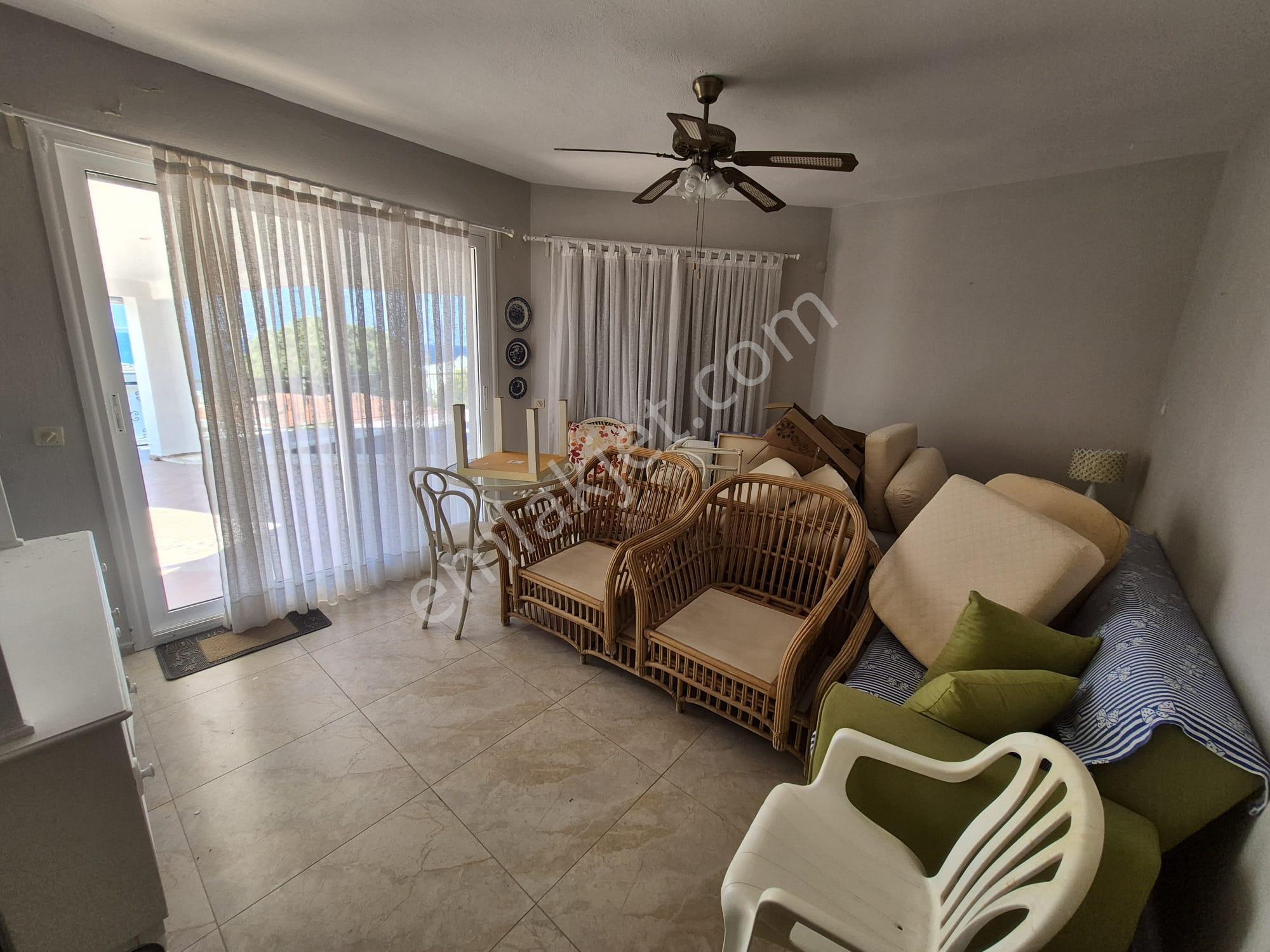 Çeşme Ardıç'ta Sezonluk Kiralık Villa - Görsel 15