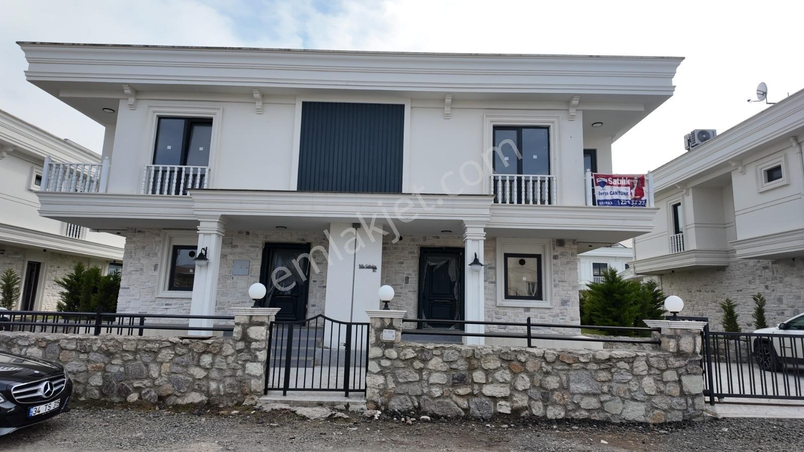 Turnasuyunda Denize 100 M Mesafede Sakin Ve Lüks Bir Yaşam İçin