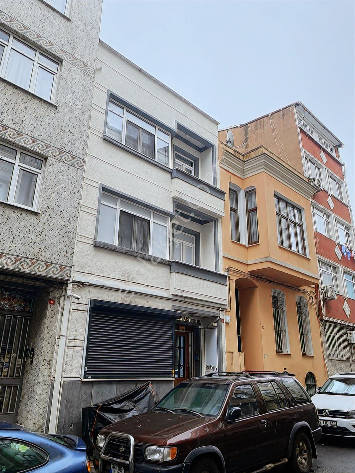 Tarihi Kıztaşın'da 3 Katlı Yapılı Yatırımlık Bina - Görsel 17