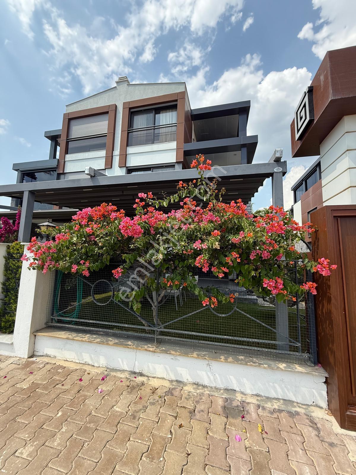 Rota Emlak'tan Denize Sıfır Site İçerisinde 4+1 Lüx Villa - Görsel 28