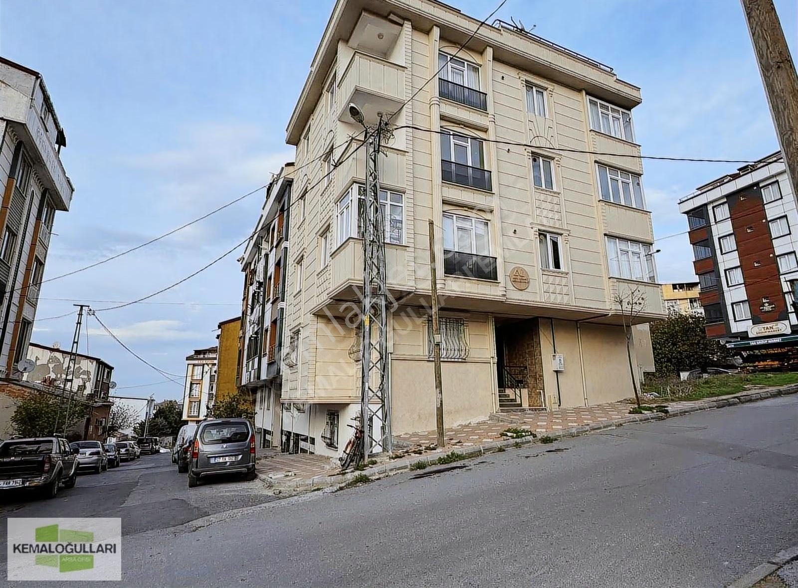 Arnavutköy İslambey Mah 2 + 1 Satılık Daıre Köşebaşı