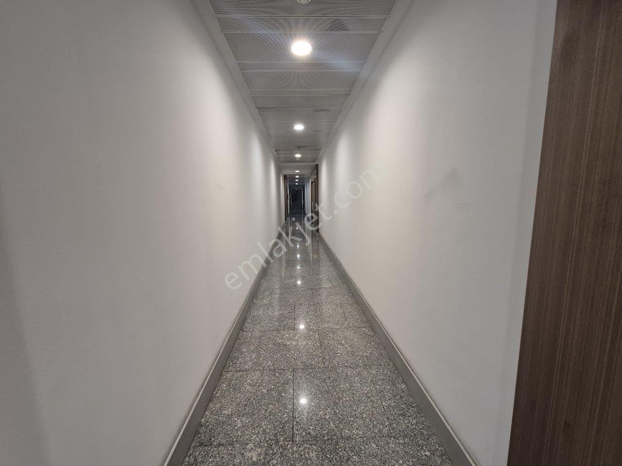 Maslak Eclıpse Business, Metroya Yakın, Otoparklı, Kiralık Ofis - Görsel 16