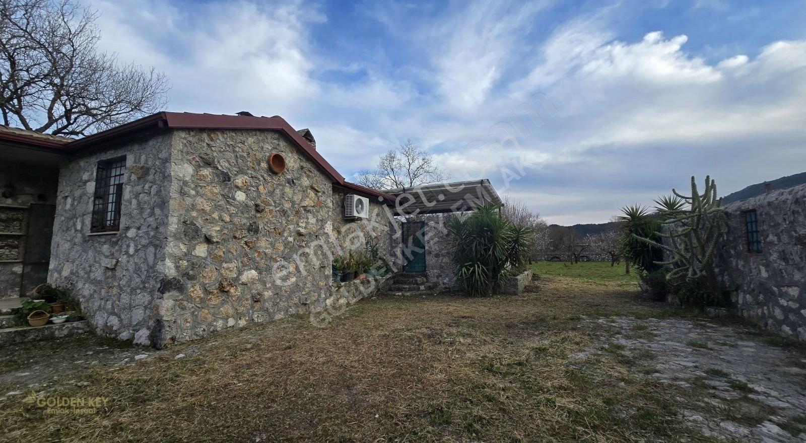 Kayaköyde Doğa İçinde Kiralık Taş Villa - Görsel 14