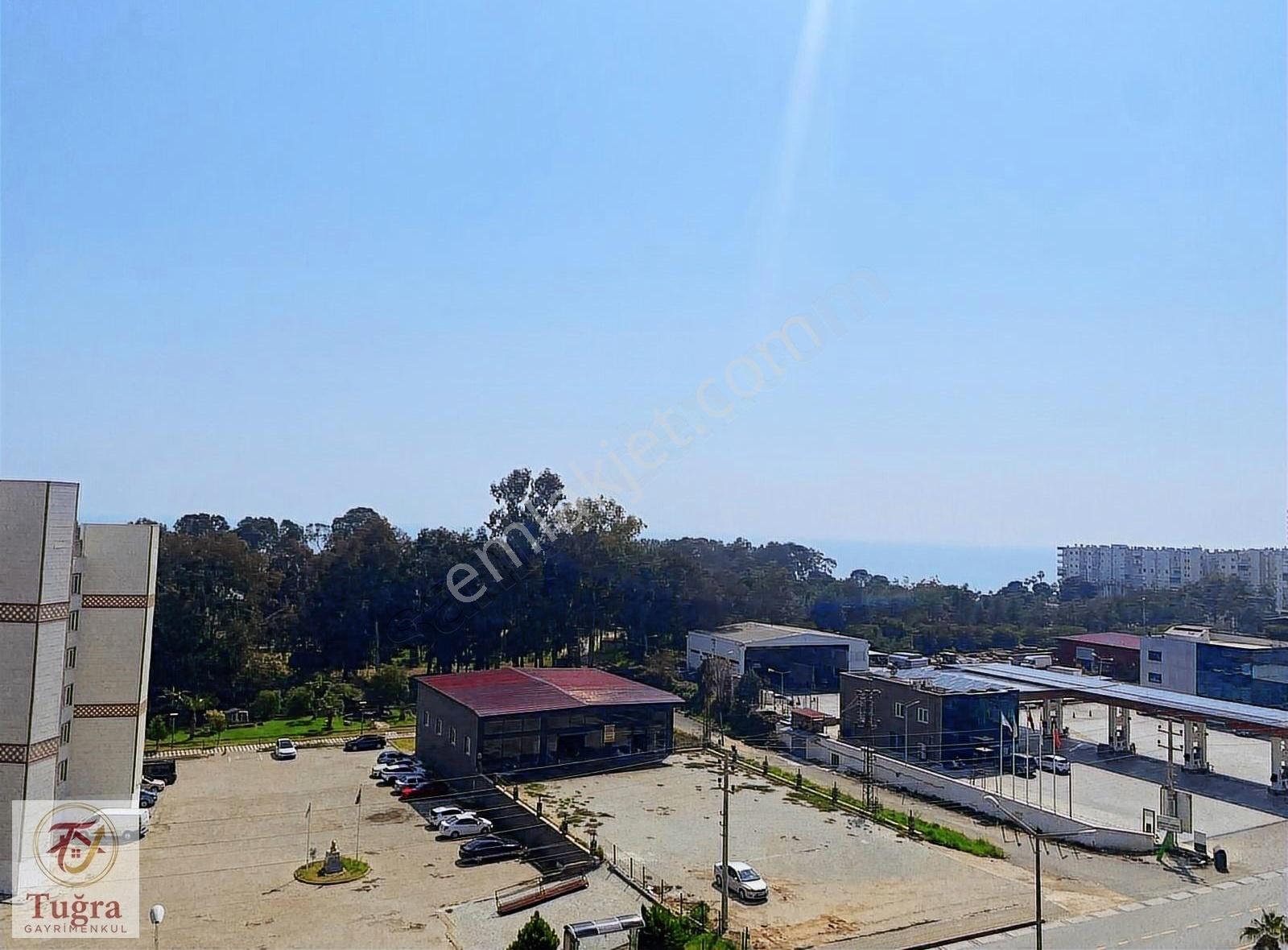 Gmk Üzeri, Deniz Manzaralı, Geniş Ve Ferah 3+1 Satılık Daire