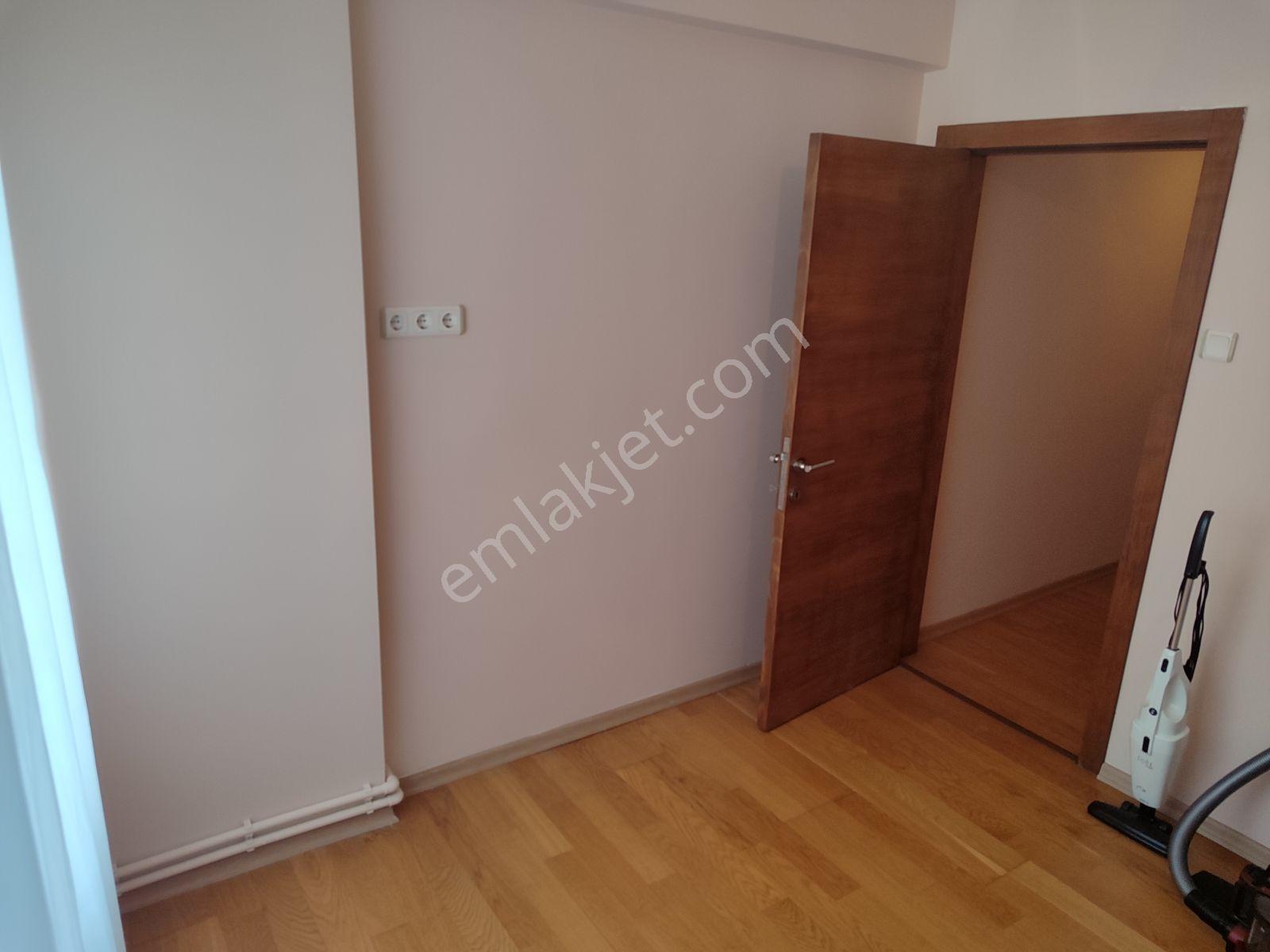 Asel'den Eşyalı Kiralık 3+1 Şehrin Merkezi Vazo-çarşı-güney Ceph - Görsel 19