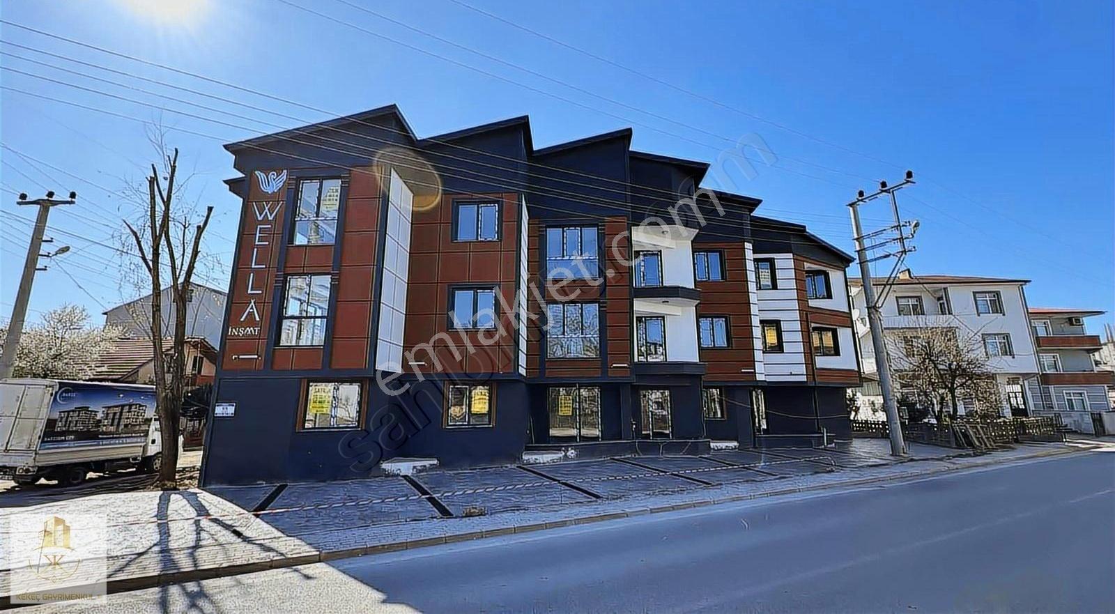 Kocaeli Kartepe İstasyon Mah Tepecik Mevkiyinde Satılık 3+1daire