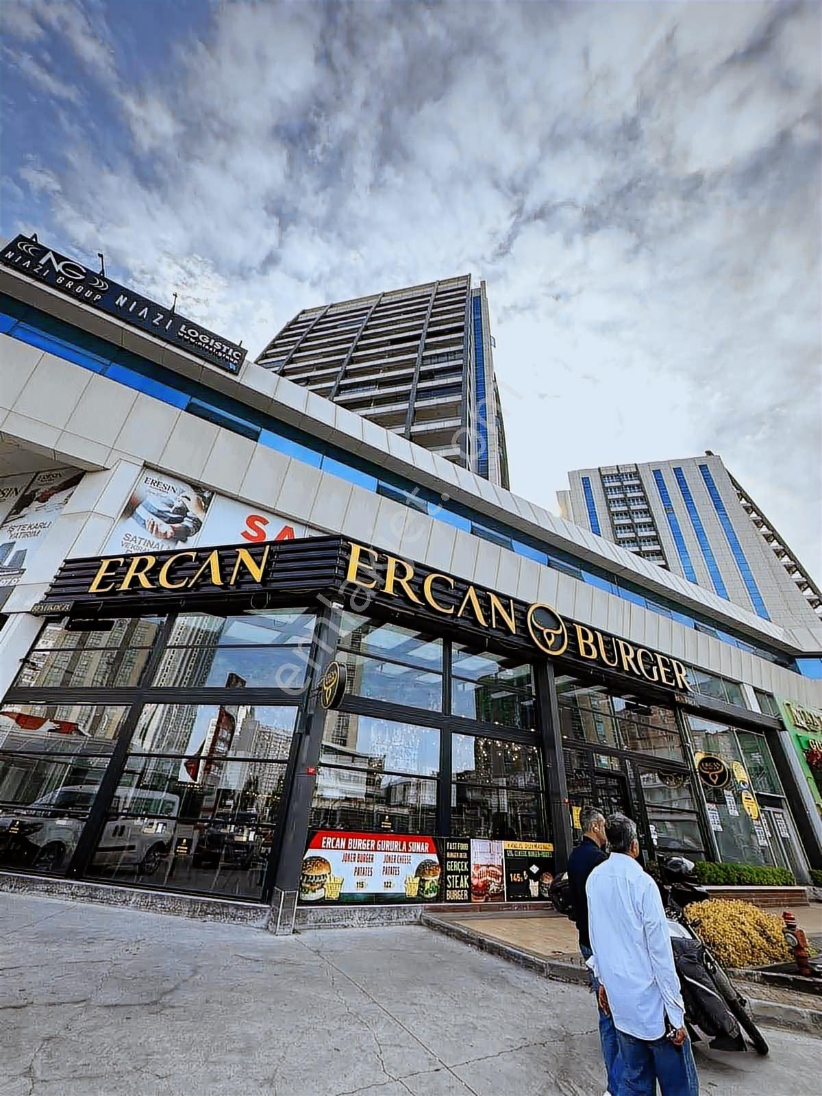 Metrobüs Yanı Eresin Sitesi İşyeri Veya Konut Olabilir Kiralık - Görsel 23