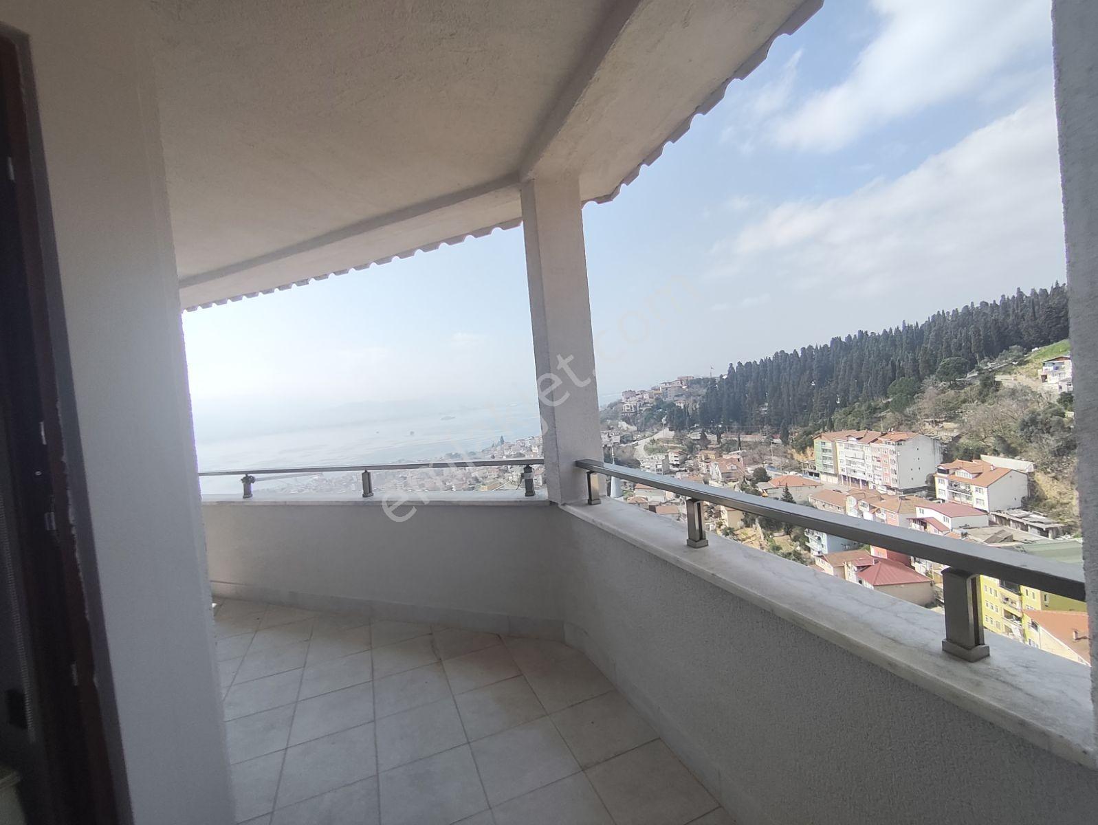 İzmit Bahçeşmede Satılık Full Eşyalı Ve Deniz Manzaralı Daire - Görsel 29