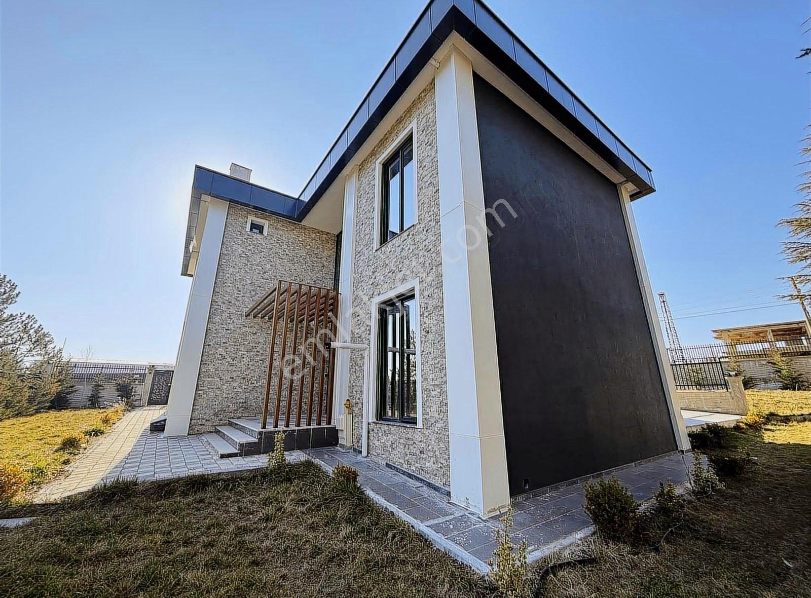 Pogadan İncek'te Kiralık Rüya Villa - Görsel 8