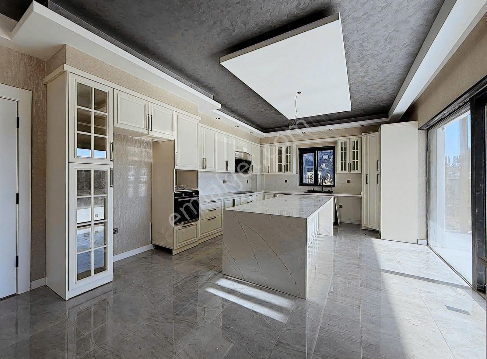 Pogadan İncek'te Kiralık Rüya Villa - Görsel 9
