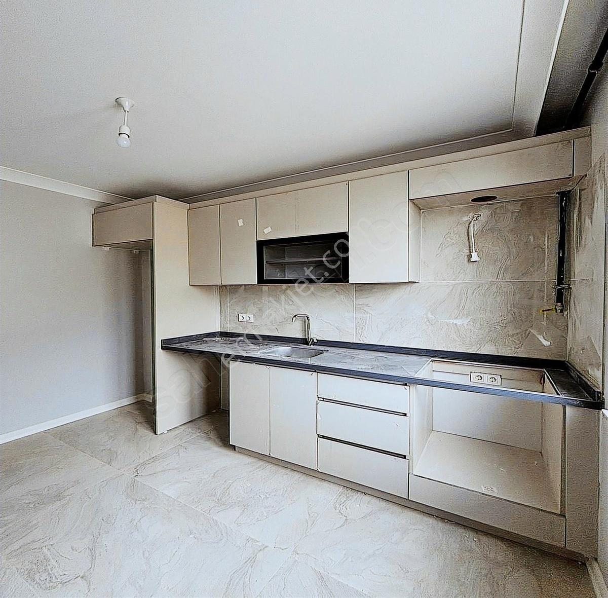 Sultanbeyli'de 90m² 2+1 Lüks Daire - Metroya Yakın - Görsel 2