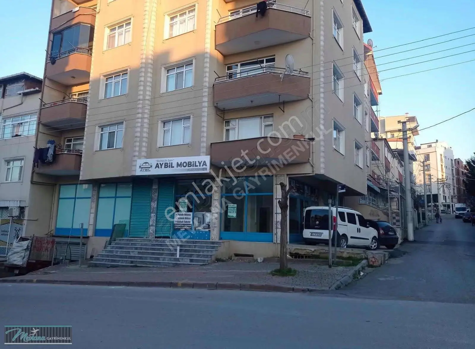 Gebze Arapçeşme'de 319m², 2 Katlı, Masrafsız Dükkan