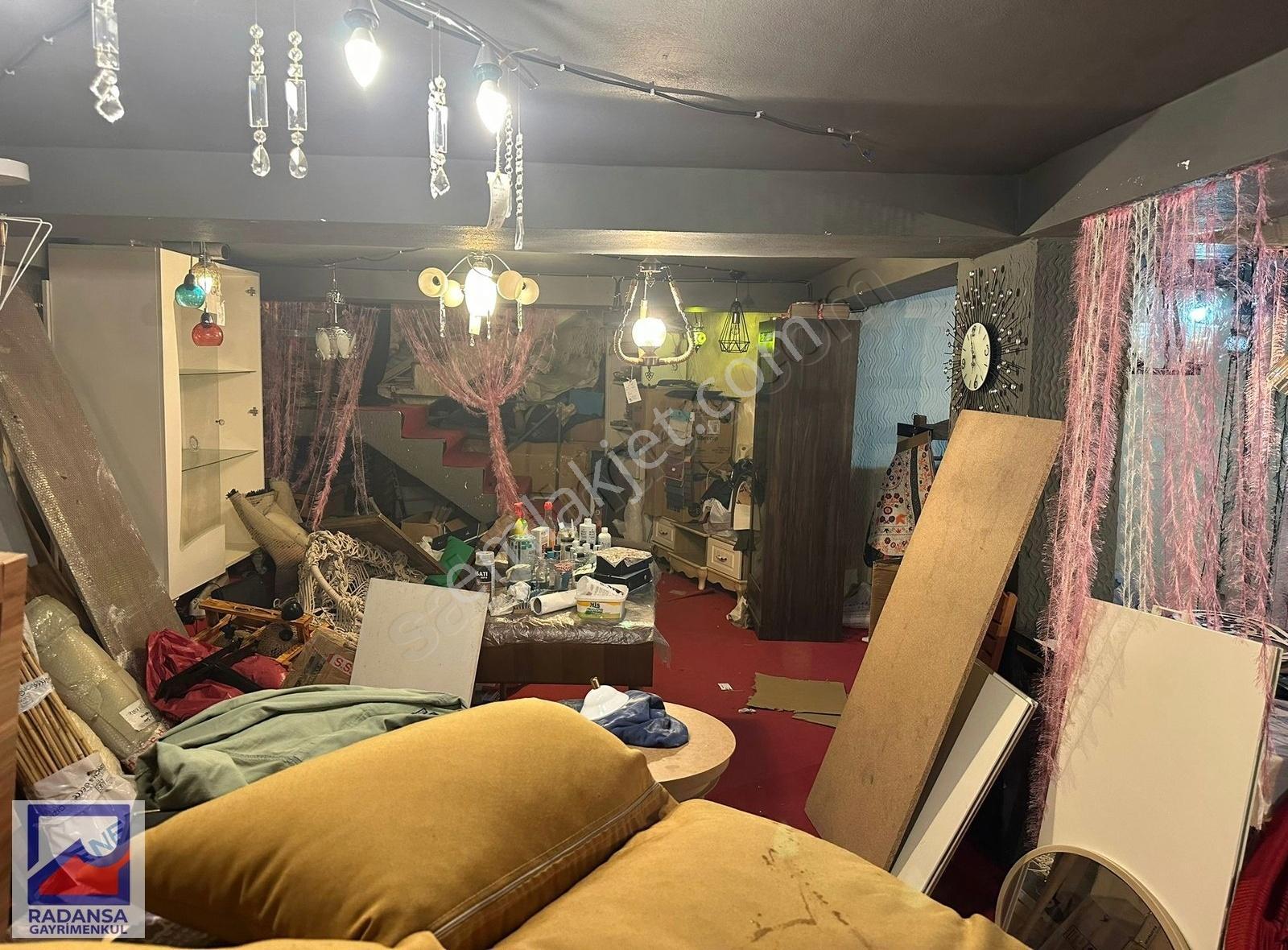 Silivri Merkez Satılık Bodrum+2 Katlı Düz Giriş Dükkan - Görsel 3