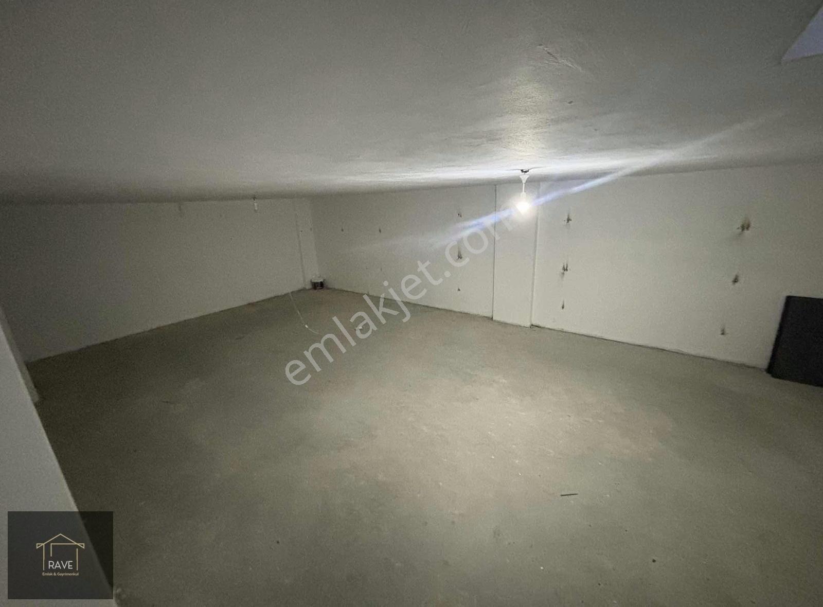 Devren Kiralık Her Şeyiyle Hazır Emlak Ofisi