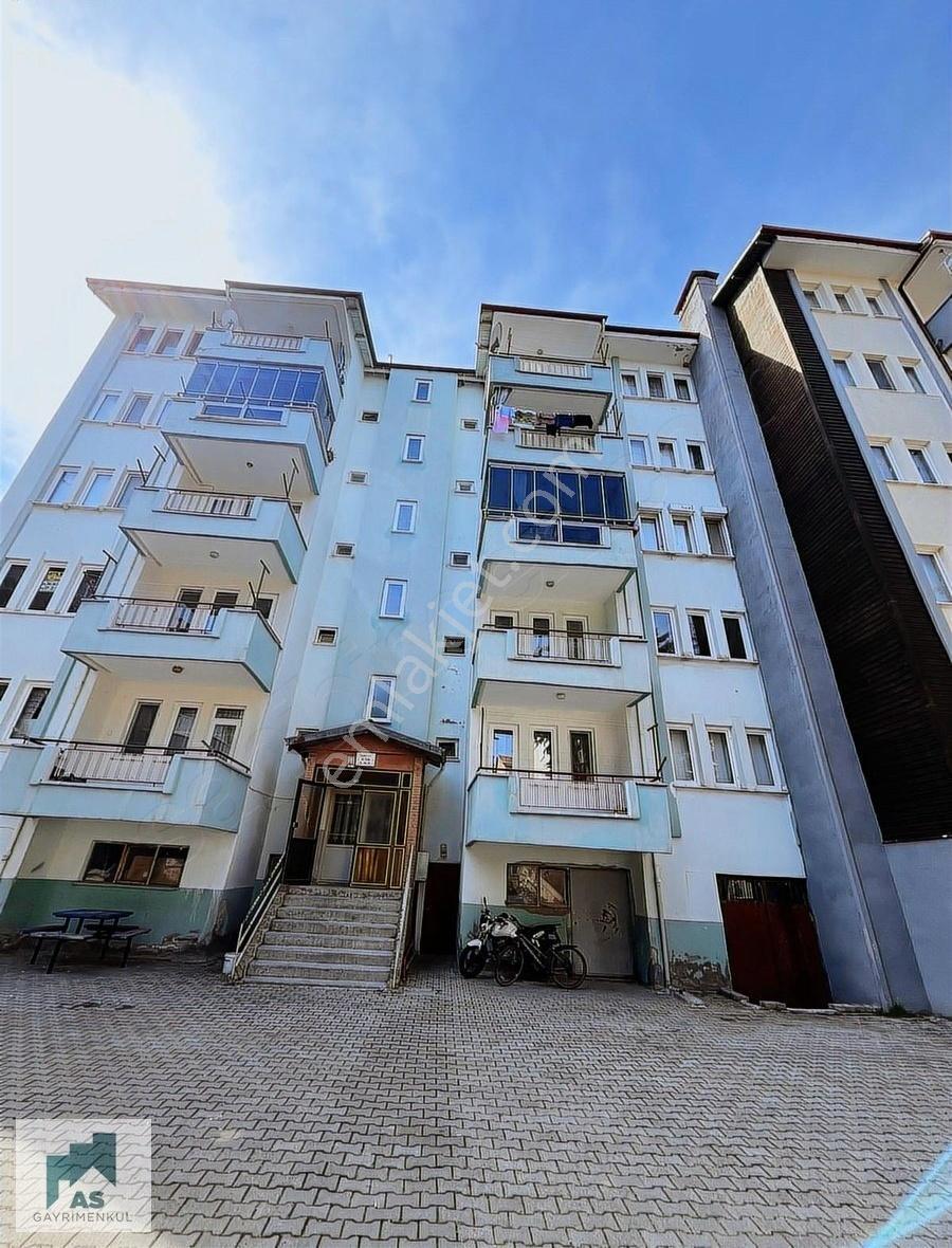 Halıkent Mahallesinde 3+1 Kiralık Arakat Daire - Görsel 15