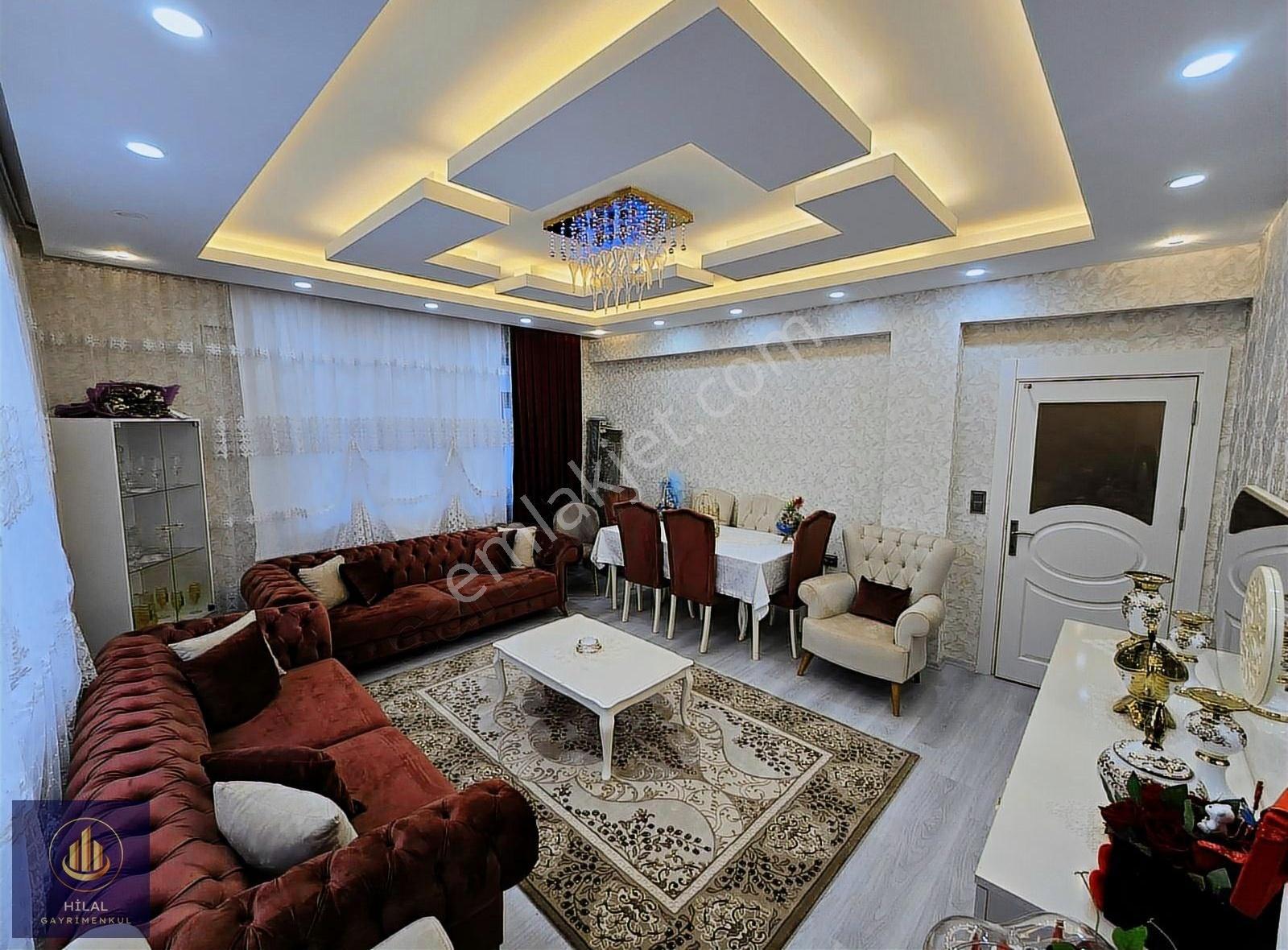 Karataş Merkezde Çok Bakımlı Ve Geniş 3+1 Daire - Görsel 3