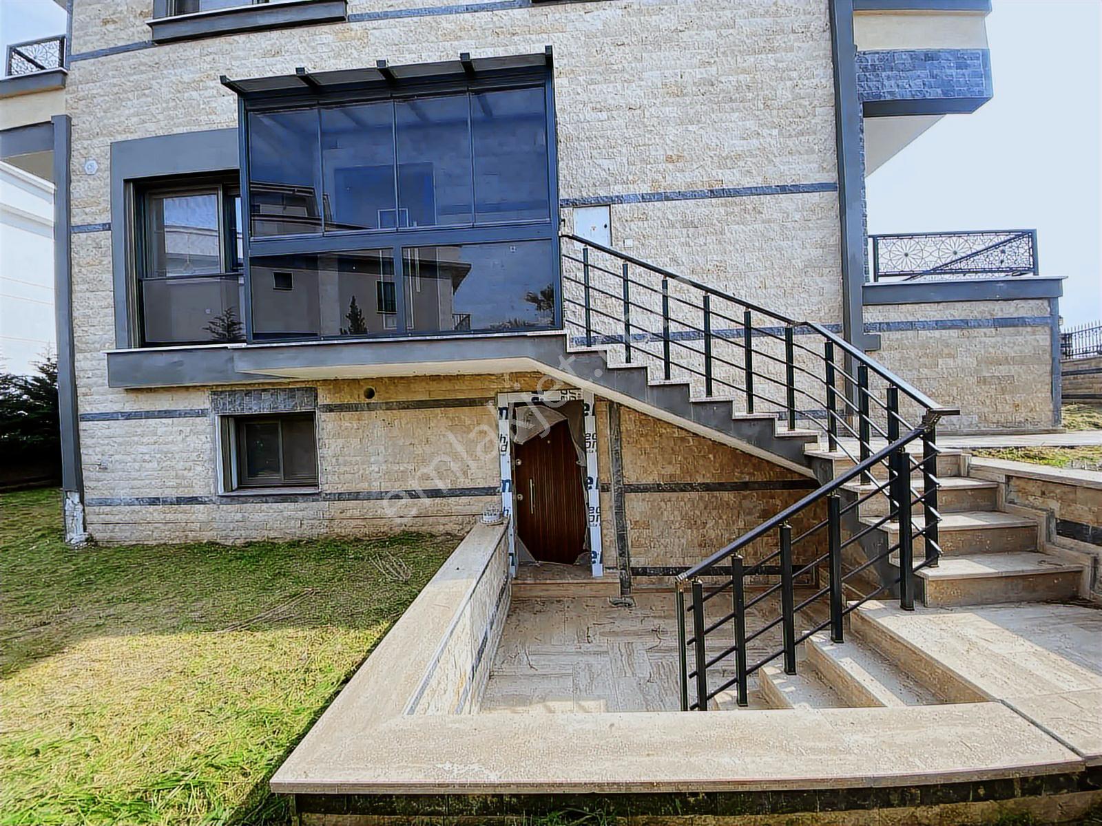 Akalından 4+1 220m2 Villa - Görsel 8