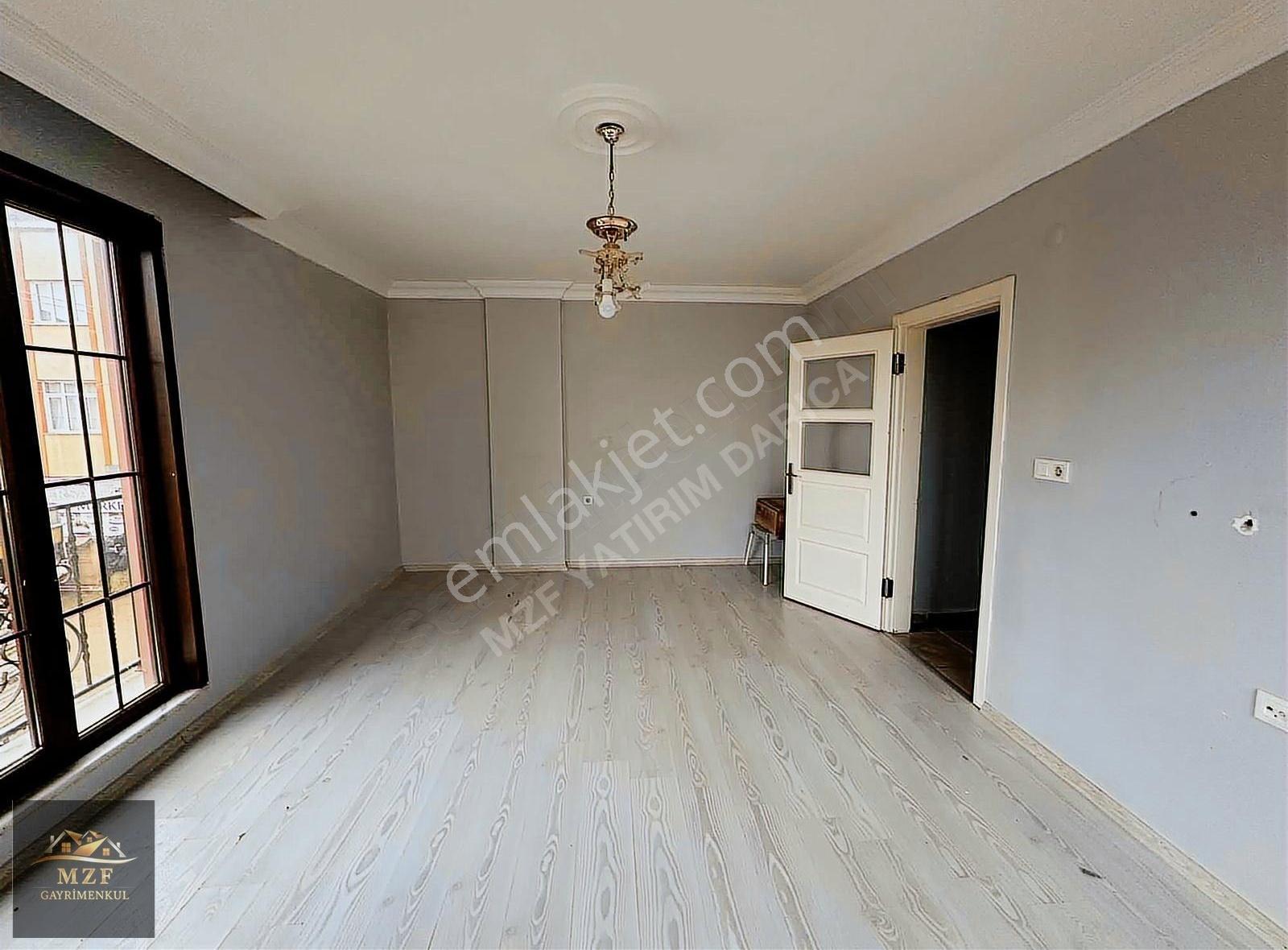 Kazım Karabekir Mh. İstasyon Cd. Eriş Durağına Yakın 2+1 Arakat
