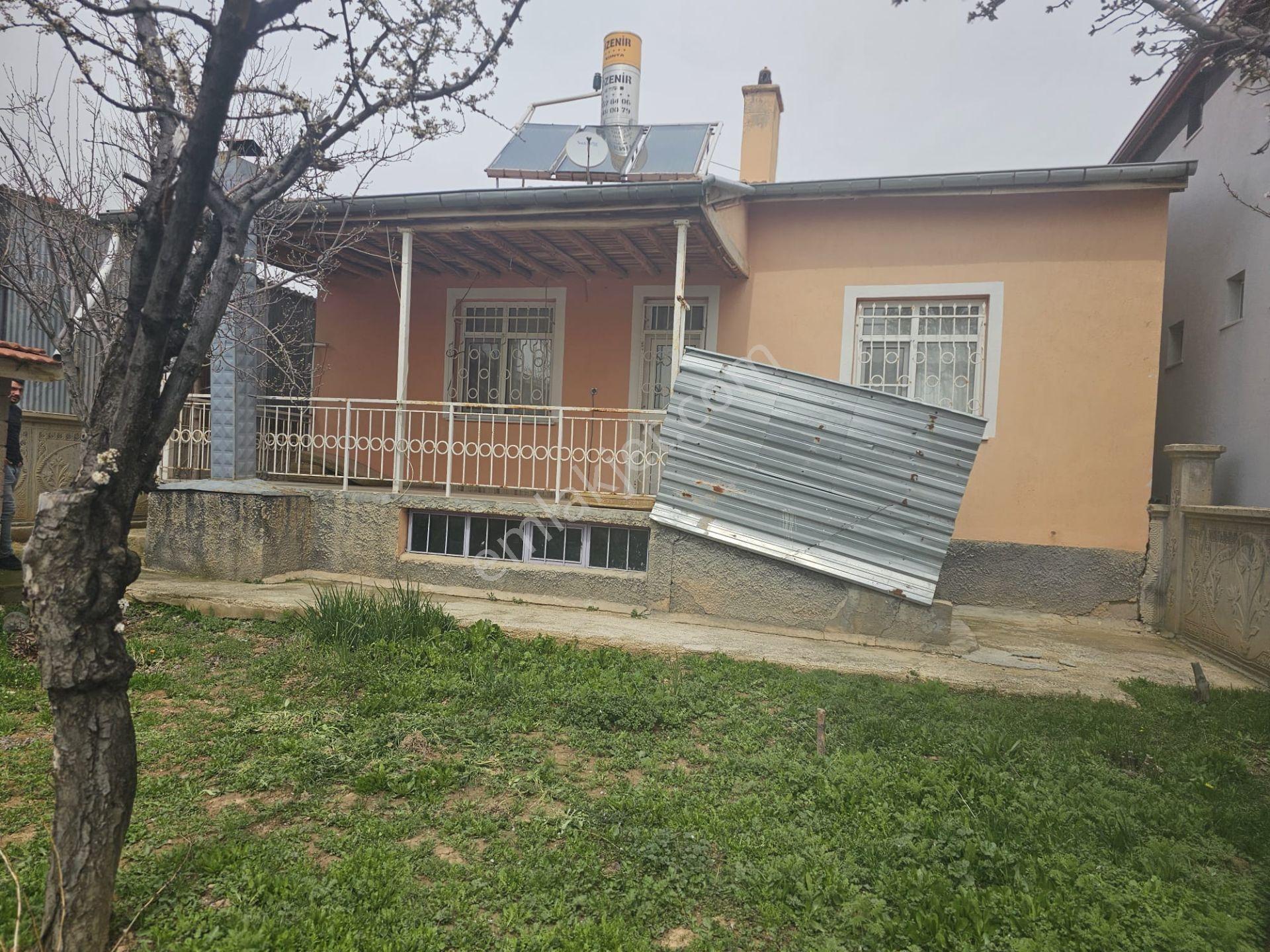 Hasan Köy Cd Yakını Meram Bahçeşehir'de 3+1 Müstakil Bahçeli Ev - Görsel 16
