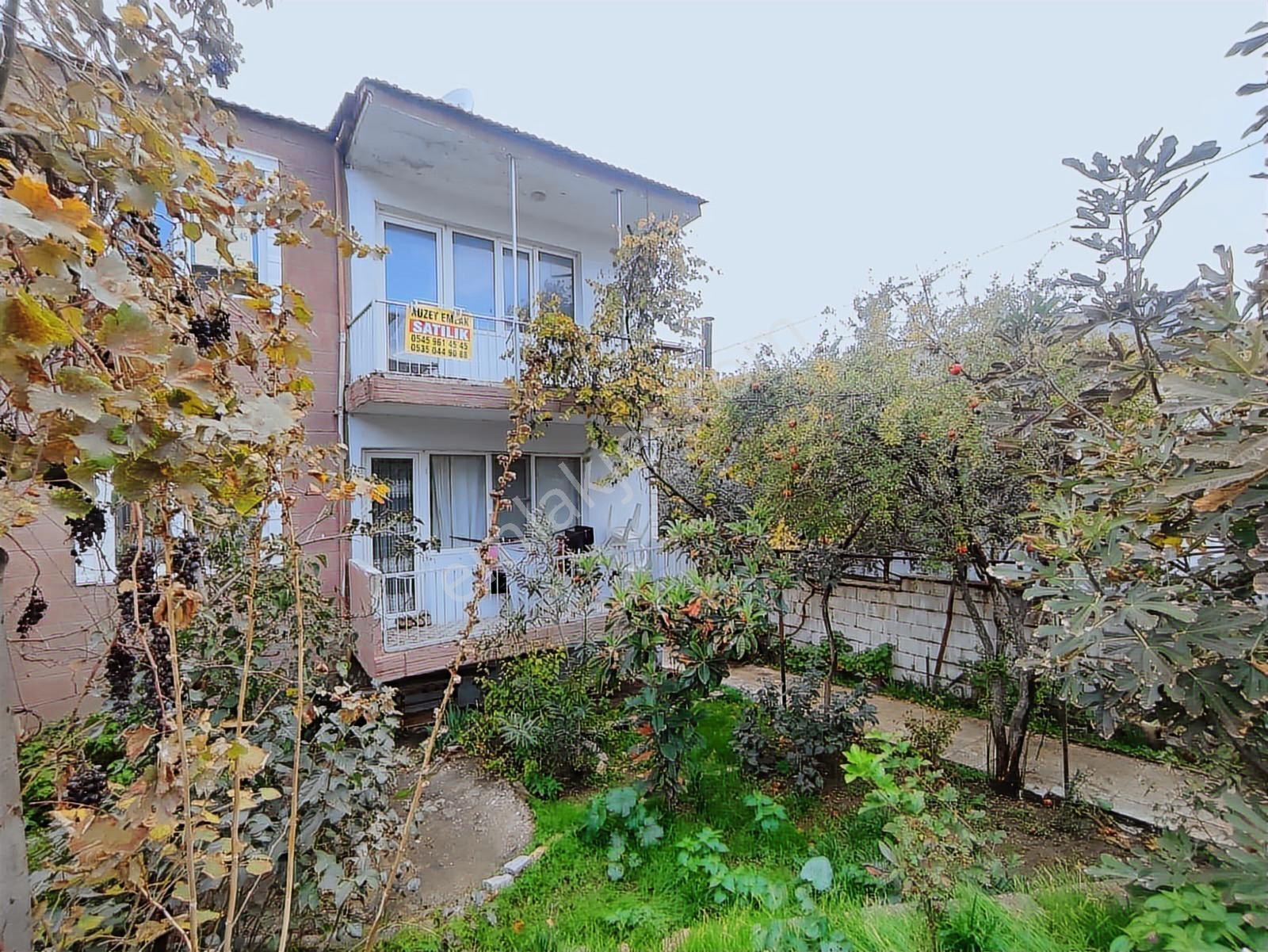 Efza ' Dan 4 Kat İmarlı Arsa İçinde Satılık 2 Katlı Müstakil Ev!