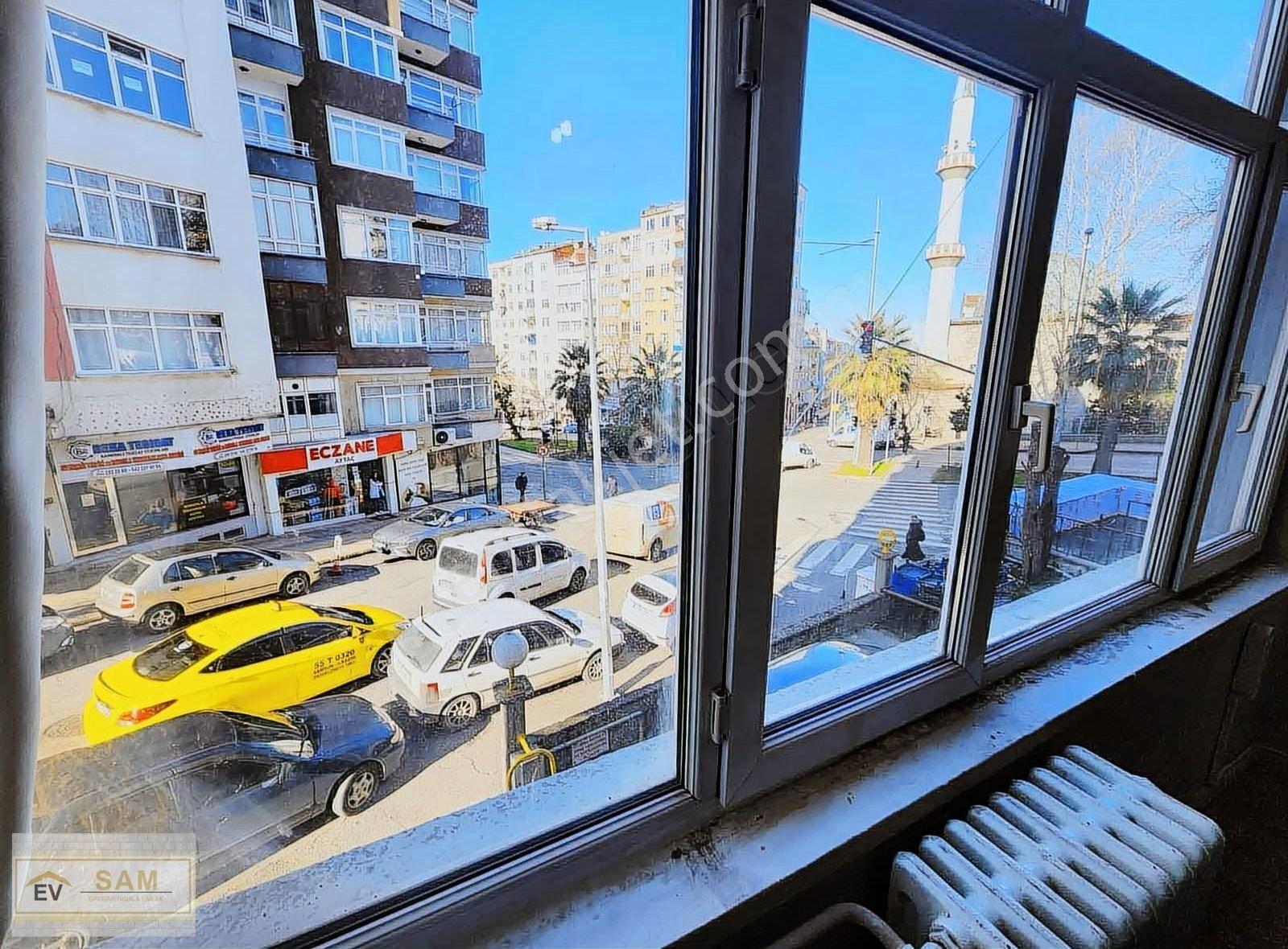 Bulvara Cephe Rasathane'de 3+1 1. Kat Asansörlü - Görsel 10