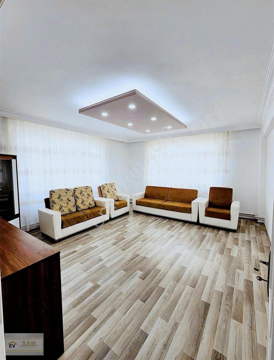 Gazi Caddesi Cepheli 3+1 Masrafsız Köşe Konumda