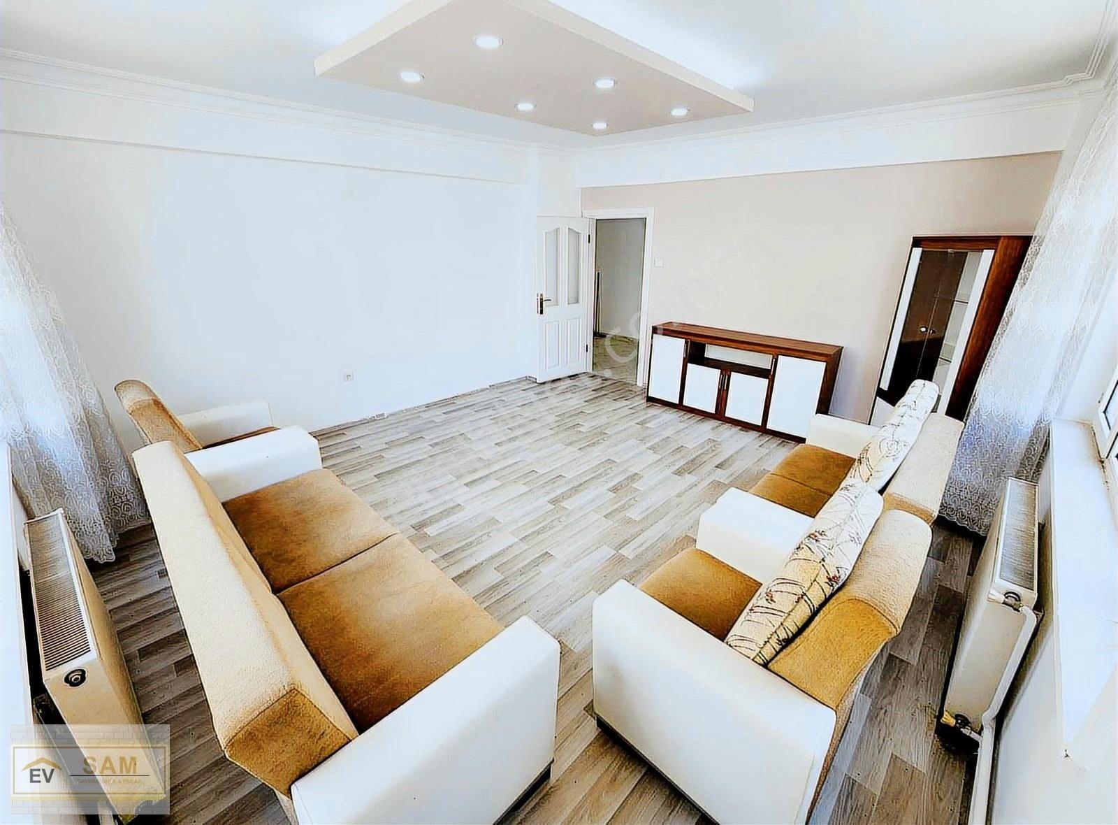 Gazi Caddesi Cepheli 3+1 Masrafsız Köşe Konumda - Görsel 16