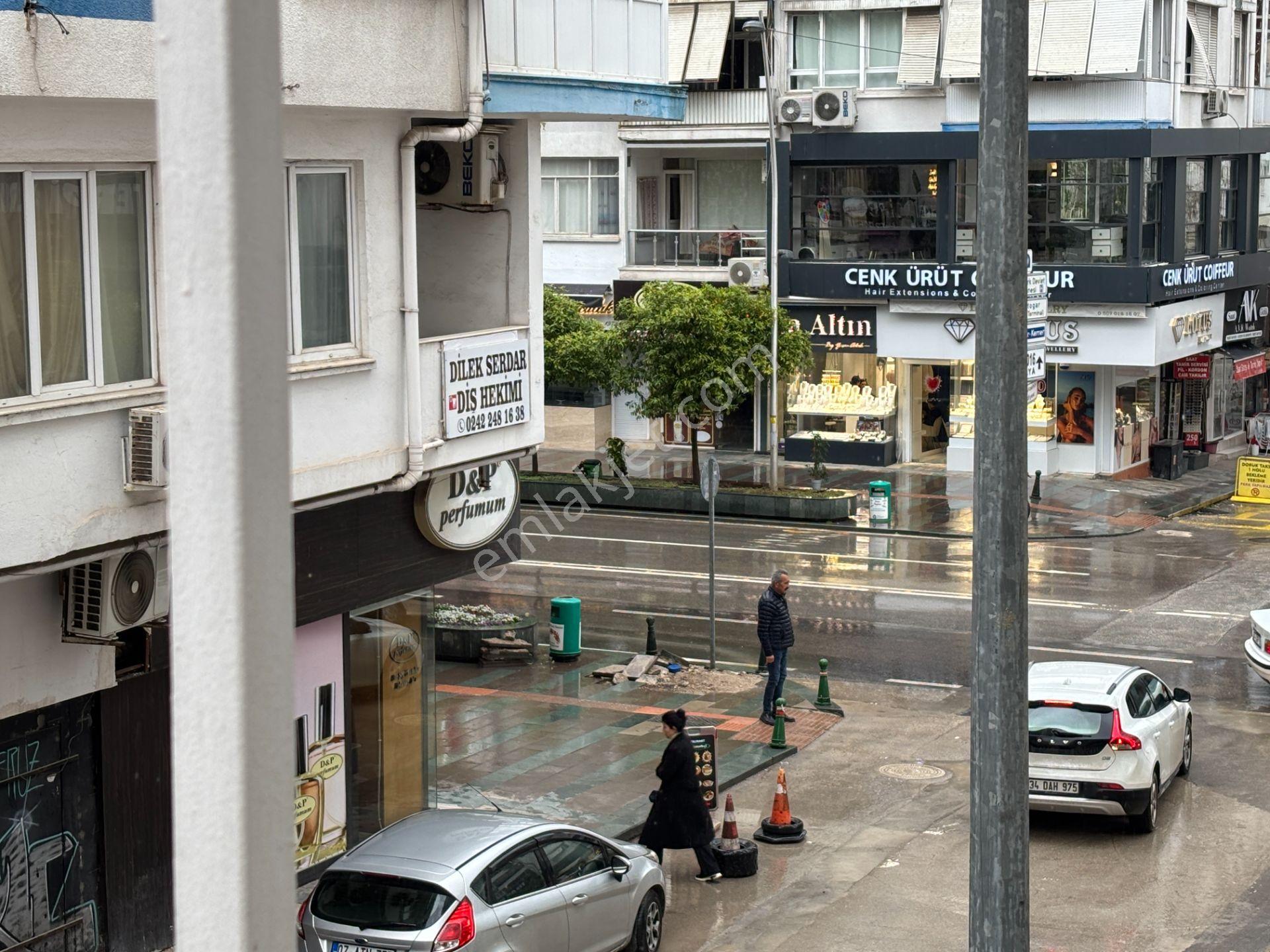 Şehrin Merkezinde Güllük Ptt Yakını Yatırımlık Daire - Görsel 18