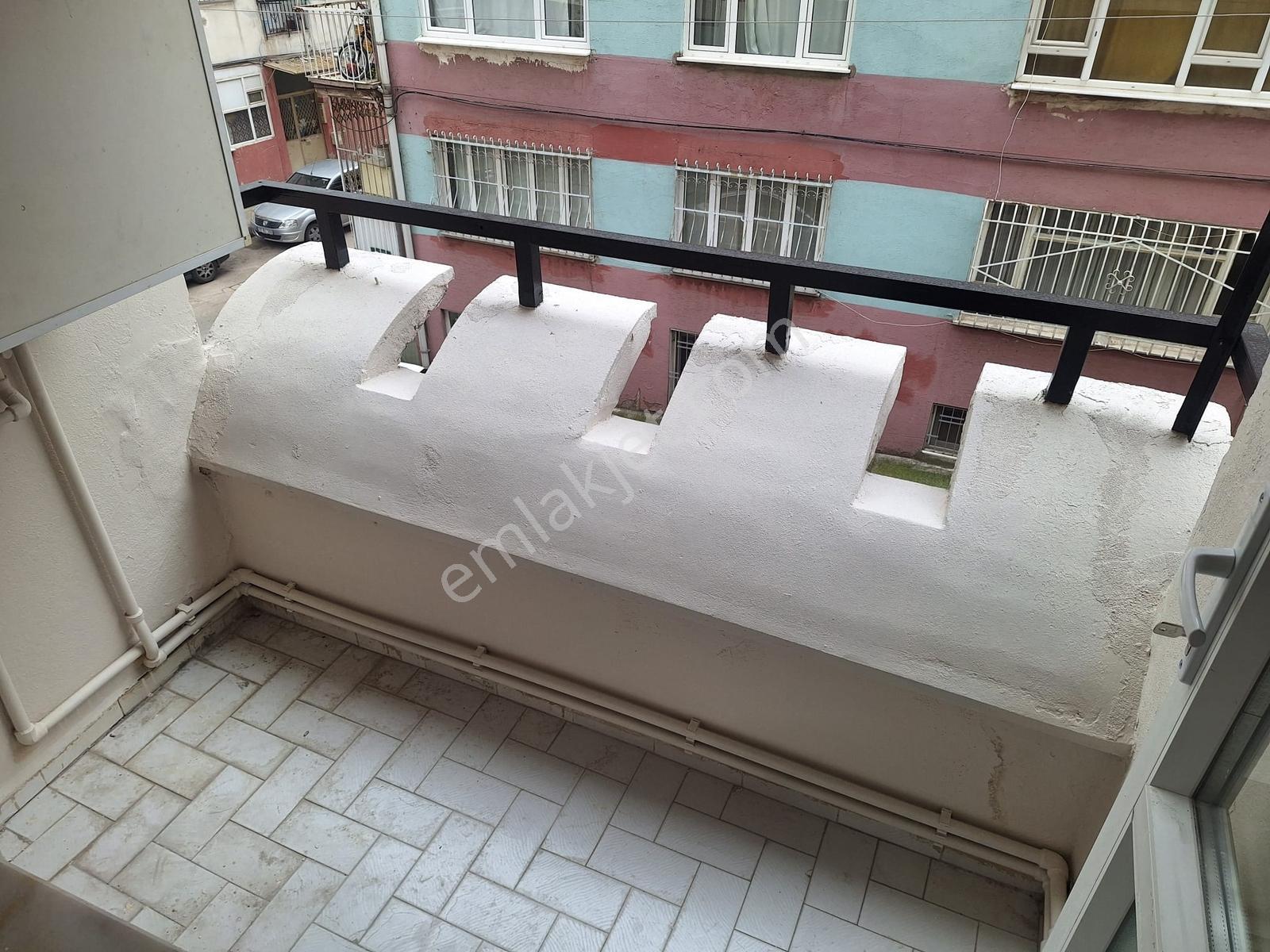 Esen'den Altıparmakta Arakat Kiralık Daire - Görsel 5