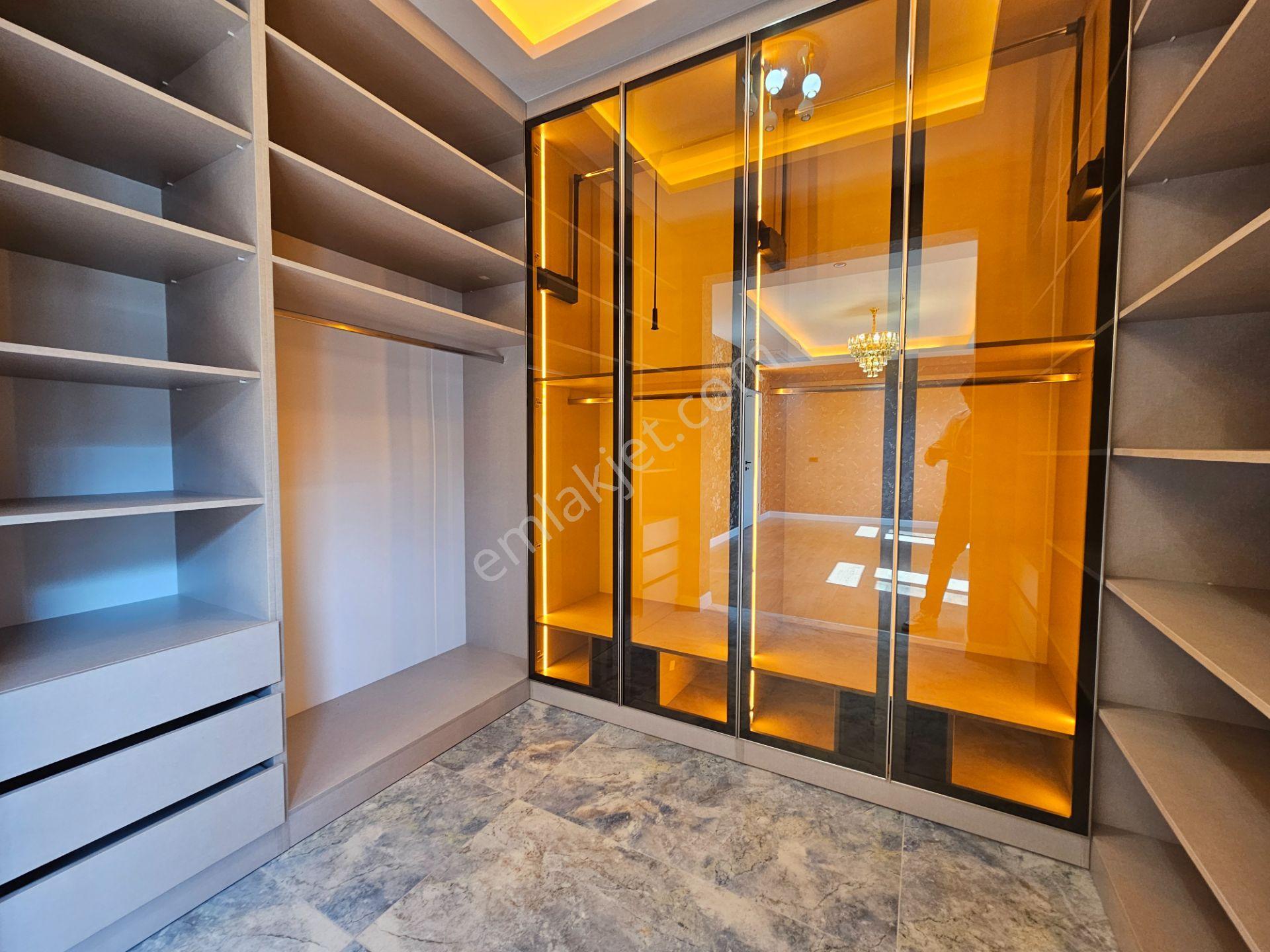 İşyapar'dan Baba&oğul Oturacak Şekilde Müstakil Lüks Villa - Görsel 36