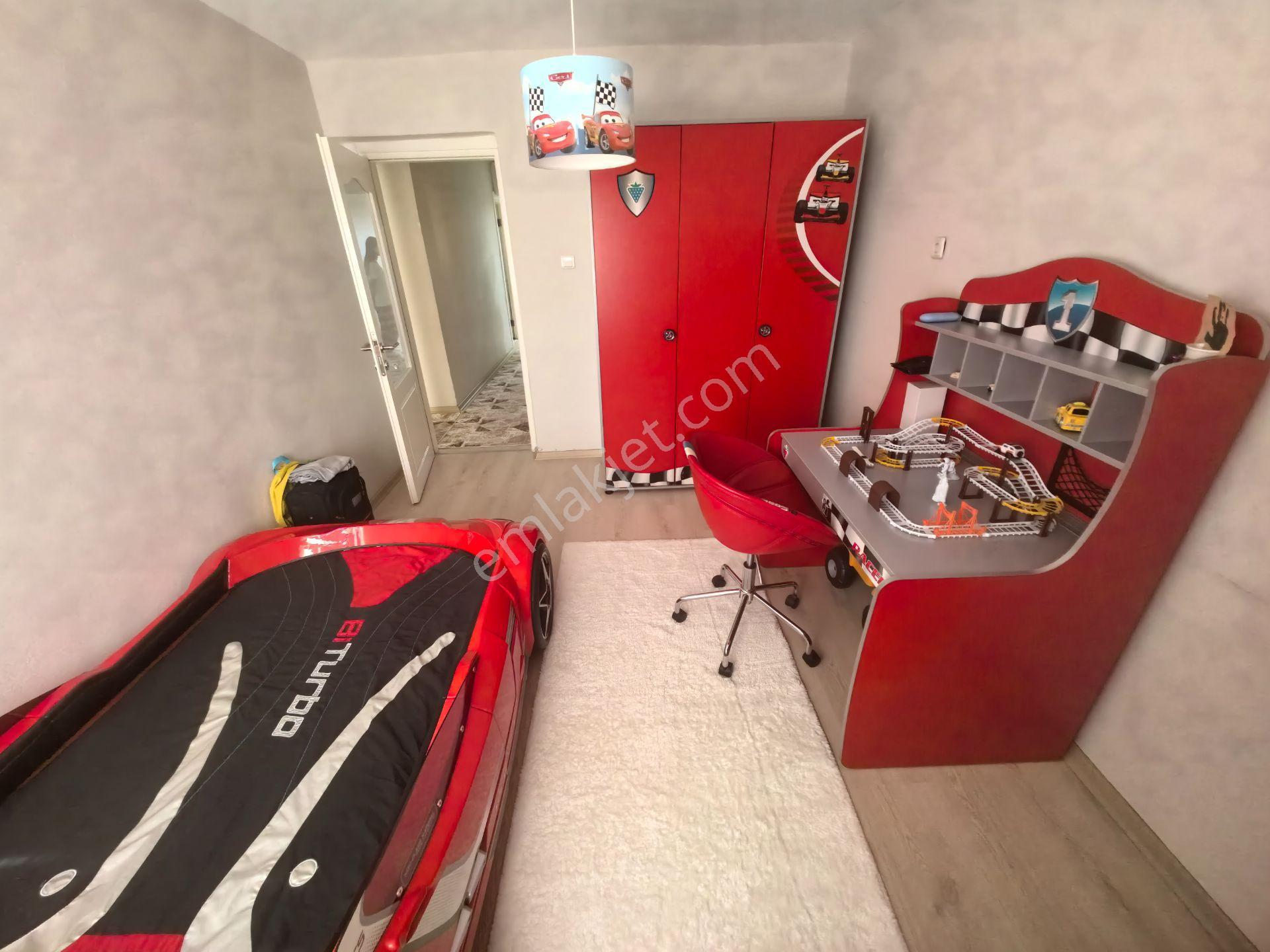 İzmir Bayraklı Manavkuyu Site İçerisinde Satılık 3+1 Daire - Görsel 8