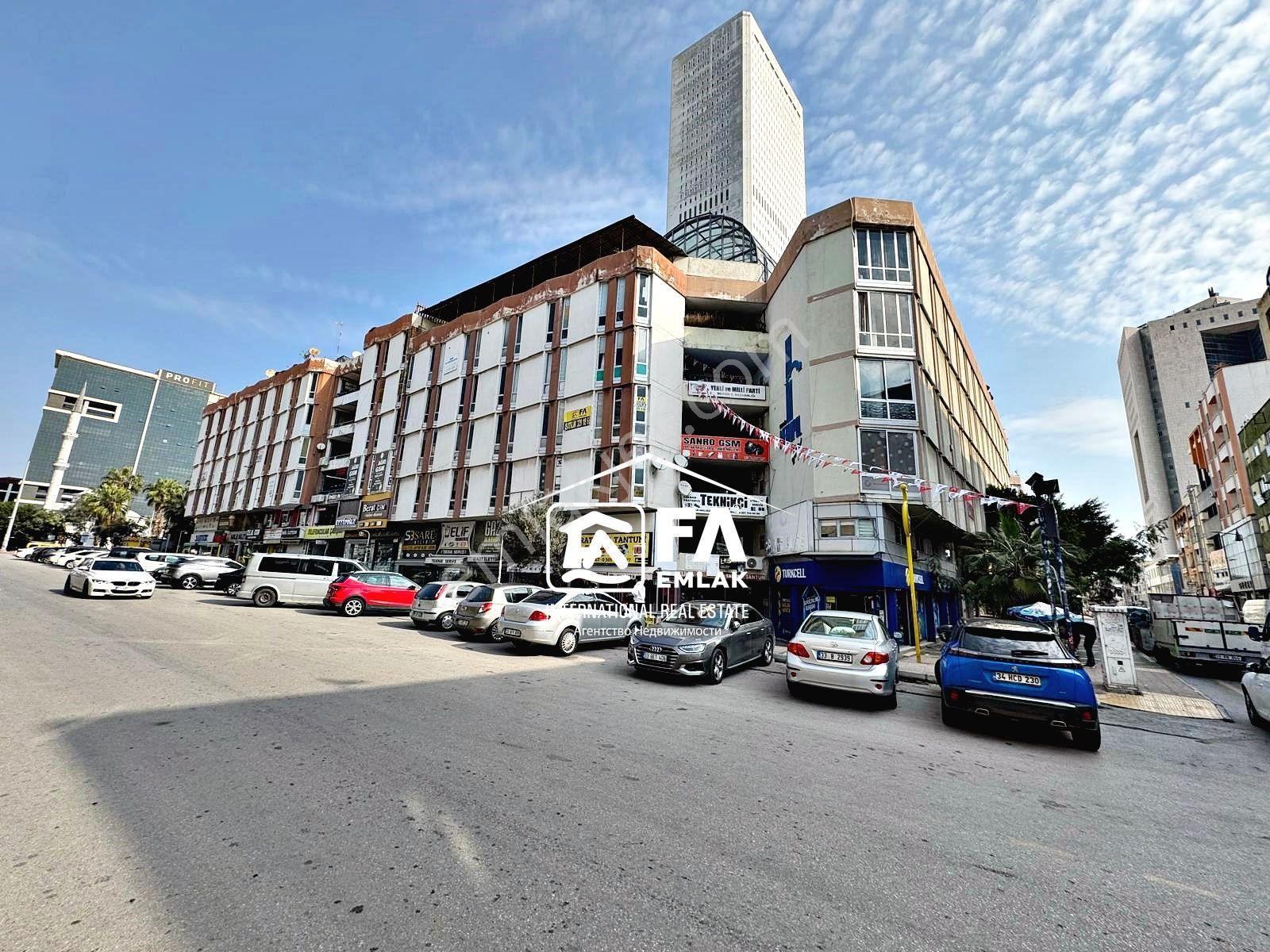 Fa Emlak’tan Çarşının Kalbinde Metropol İş Merkezinde Fırsat İşyeri