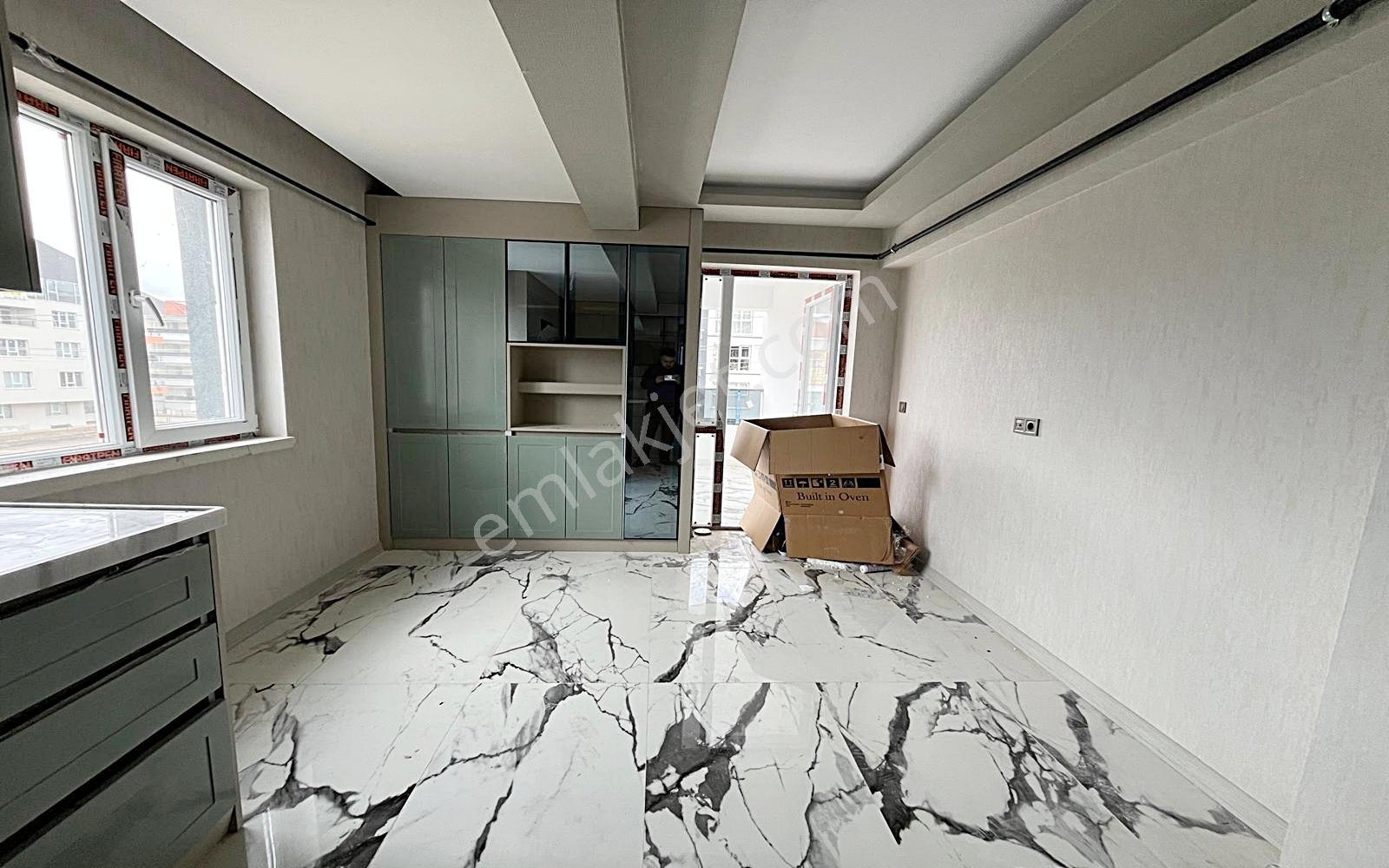 Yenikent Emlak'tan 3+1 Satılık 140 M2 Süper Ötesi Daire - Görsel 31