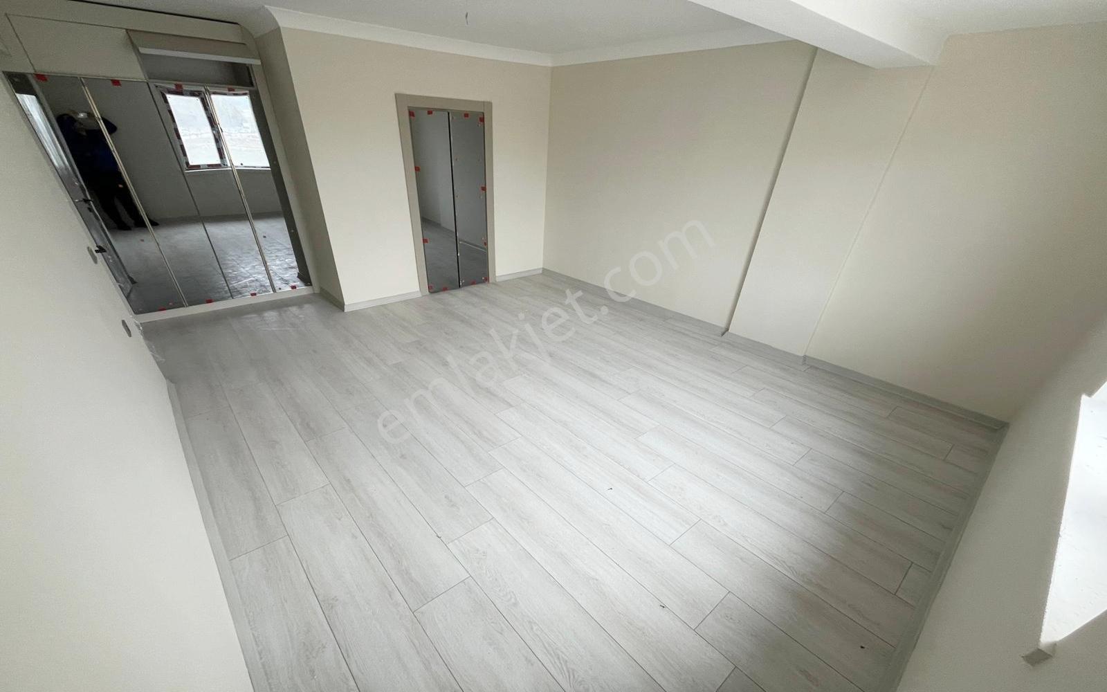 Yenikent Emlak'tan 3+1 Satılık 140 M2 Süper Ötesi Daire - Görsel 5