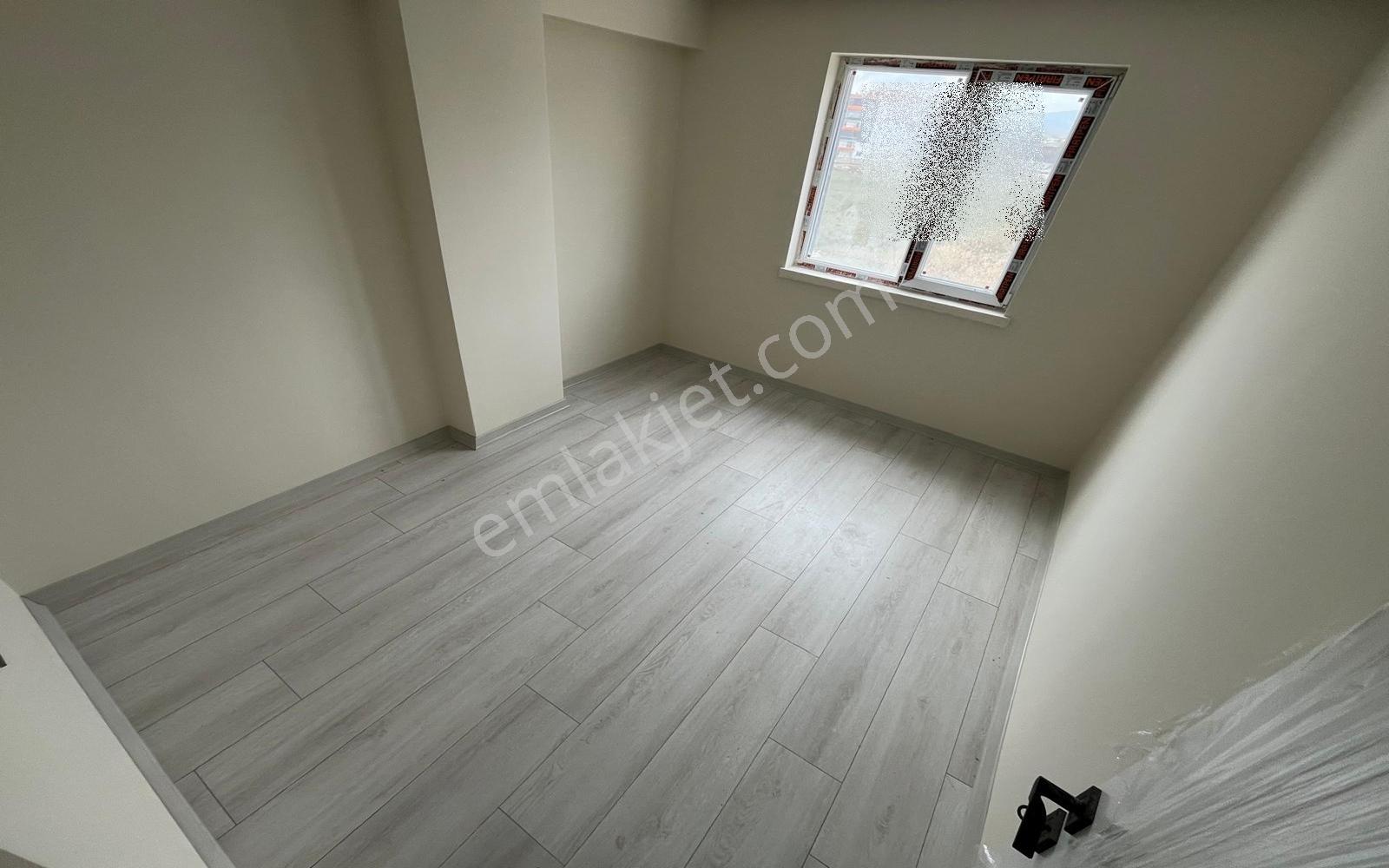 Yenikent Emlak'tan 3+1 Satılık 140 M2 Süper Ötesi Daire - Görsel 19