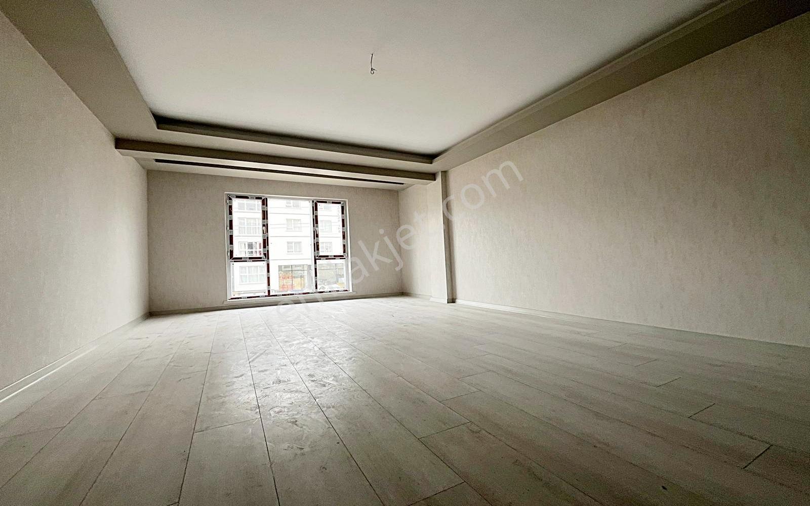Yenikent Emlak'tan 3+1 Satılık 140 M2 Süper Ötesi Daire - Görsel 24