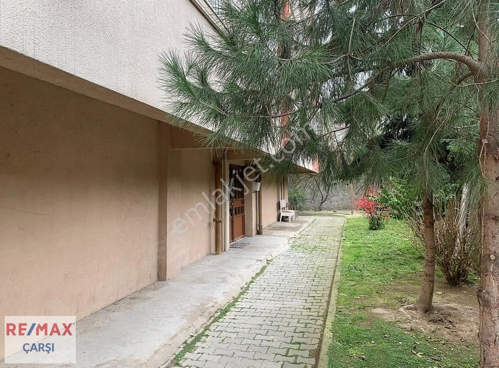 Şirintepede Merkezi Sistem Isıtmalı 3+1 Kiralık Daire - Görsel 3