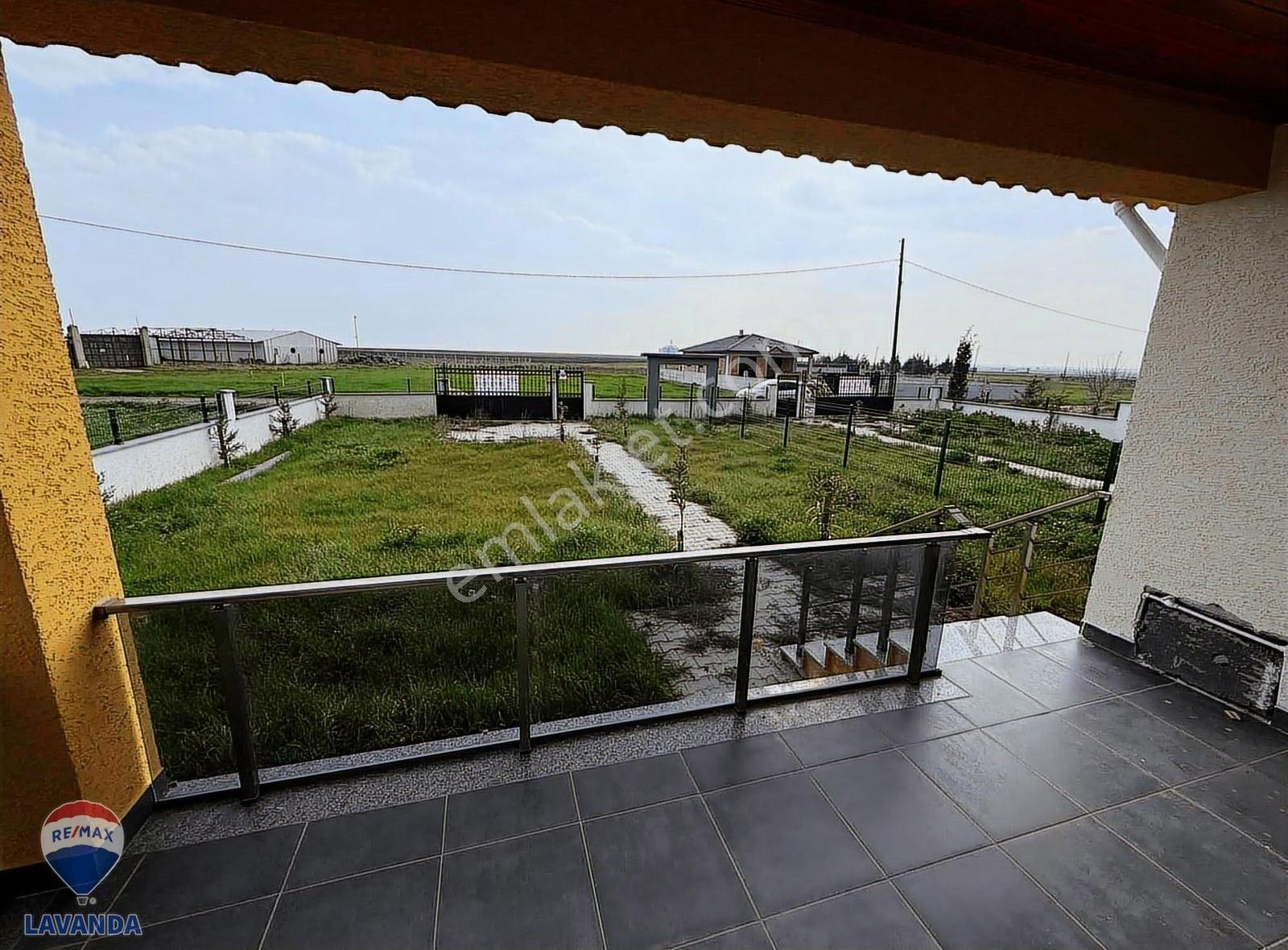 Remax Lavanda'dan Ahımehmette Satılık İkiz Ayrı Tapu Müstakil Ev - Görsel 5