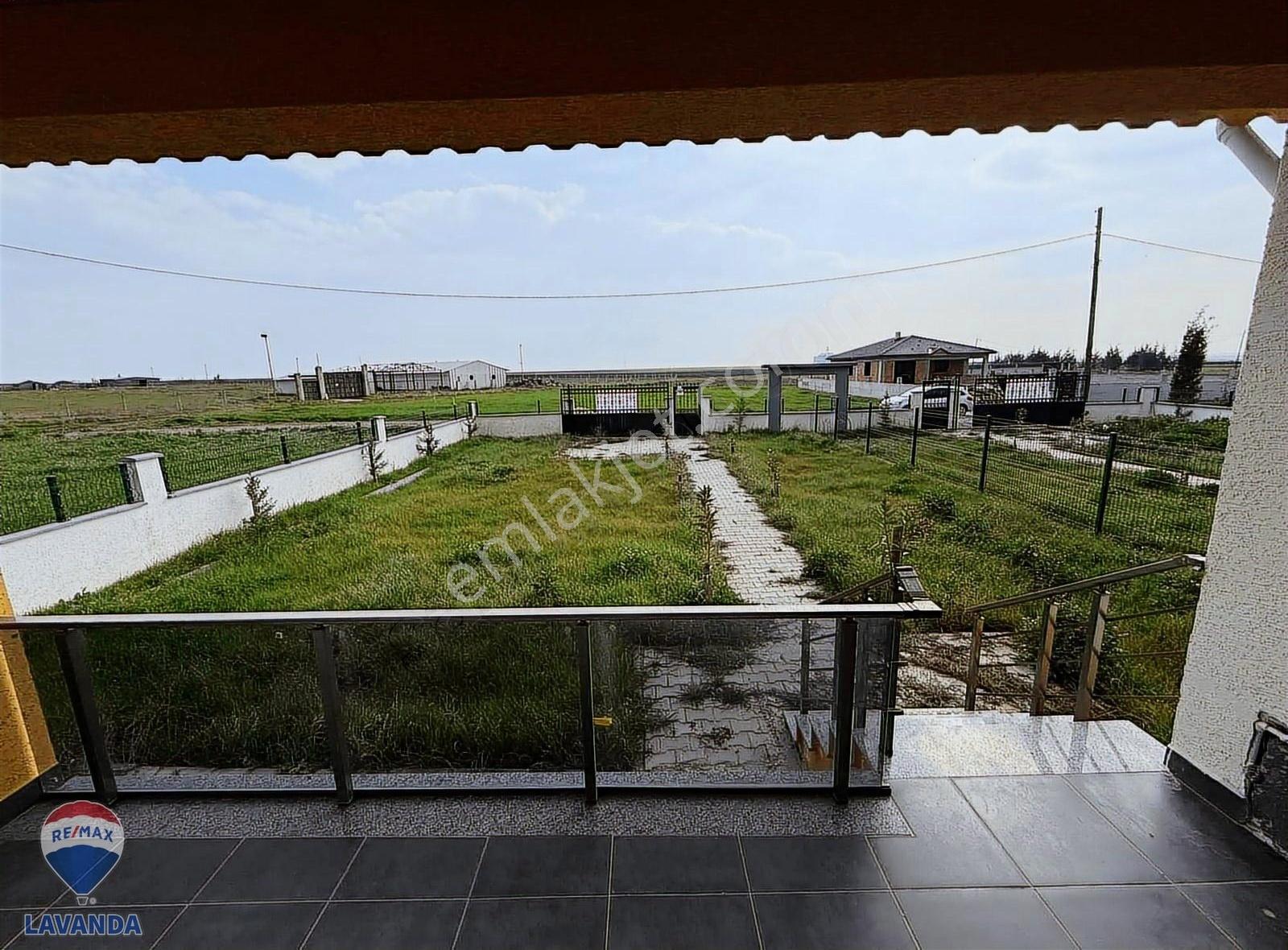 Remax Lavanda'dan Ahımehmette Satılık İkiz Ayrı Tapu Müstakil Ev - Görsel 7