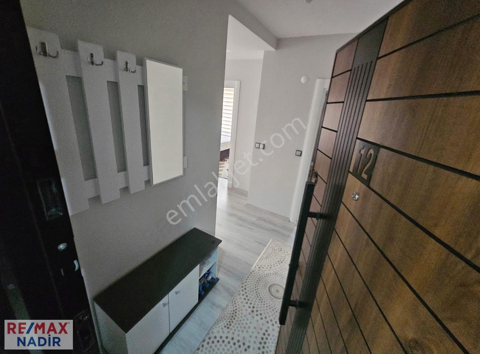 Remax Nadir'den Gaziler Mah.1+1 Eşyalı Kiralık Daire...! - Görsel 5
