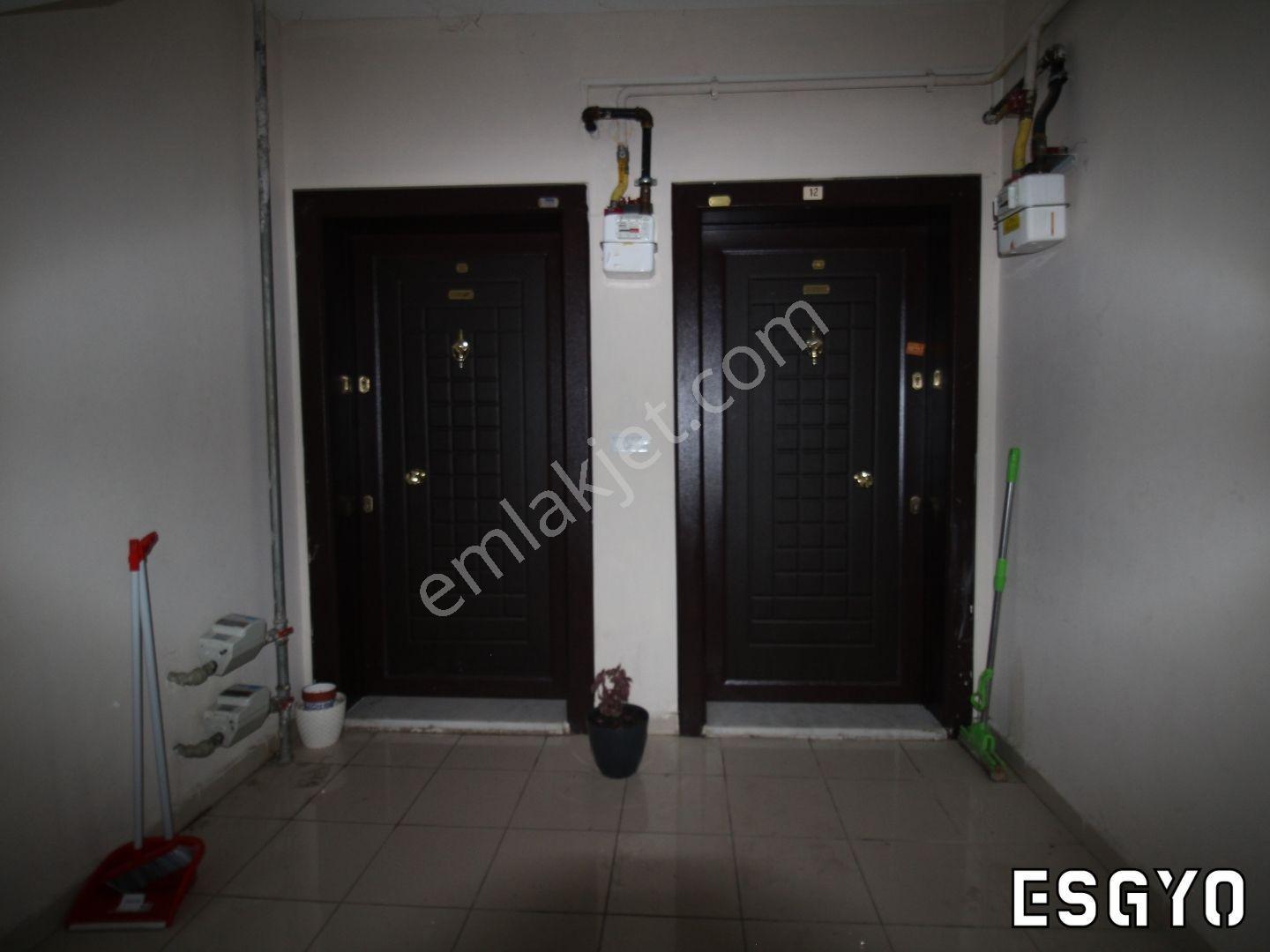 Esgyo'dan Seylap Cad Beraberlik Sk Ara Kat 1+1 Kiralık Daire - Görsel 2
