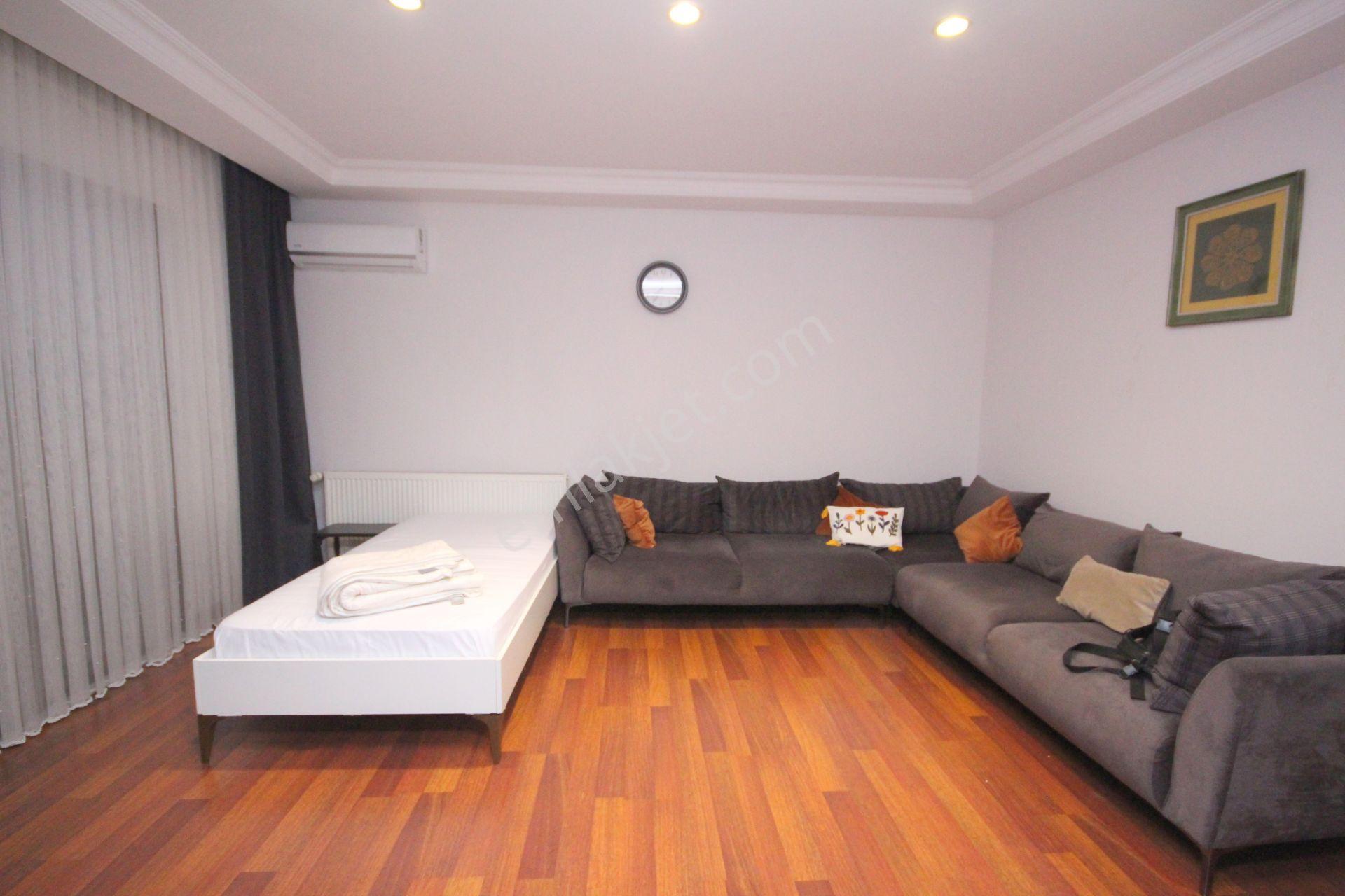 Kiralık 6+1 Tarabya Metroya Yakın Teras Bahçe Şık Klas Müstakil - Görsel 28