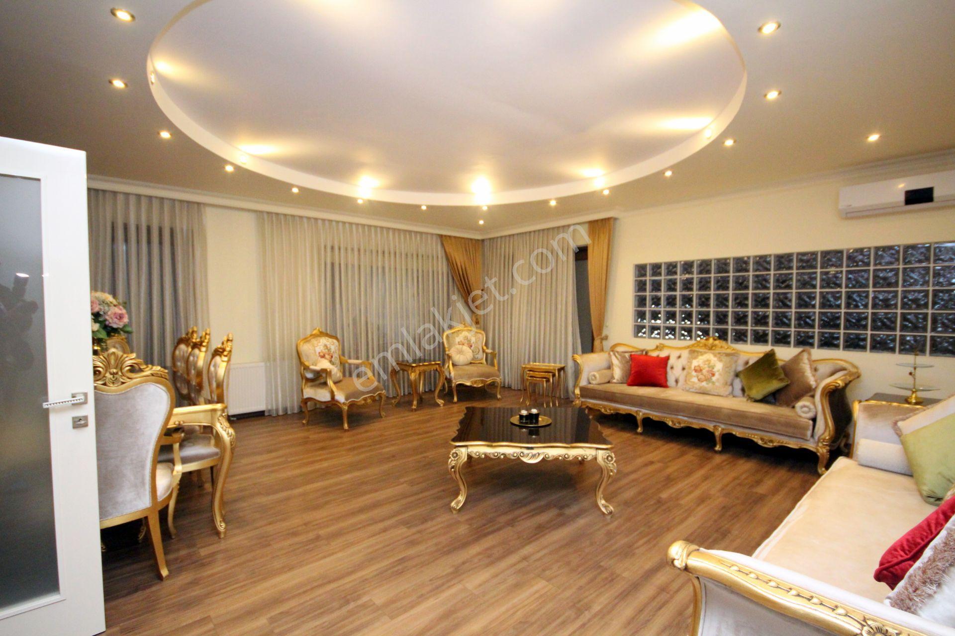 Kiralık 6+1 Tarabya Metroya Yakın Teras Bahçe Şık Klas Müstakil - Görsel 27