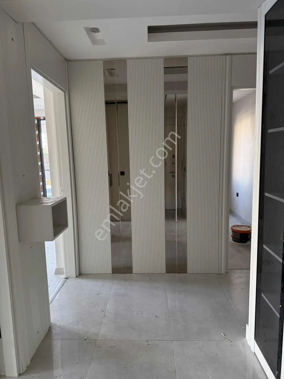Tesisler Civarı Uygun Fiyatlı 2.5+1 Satılık Daire