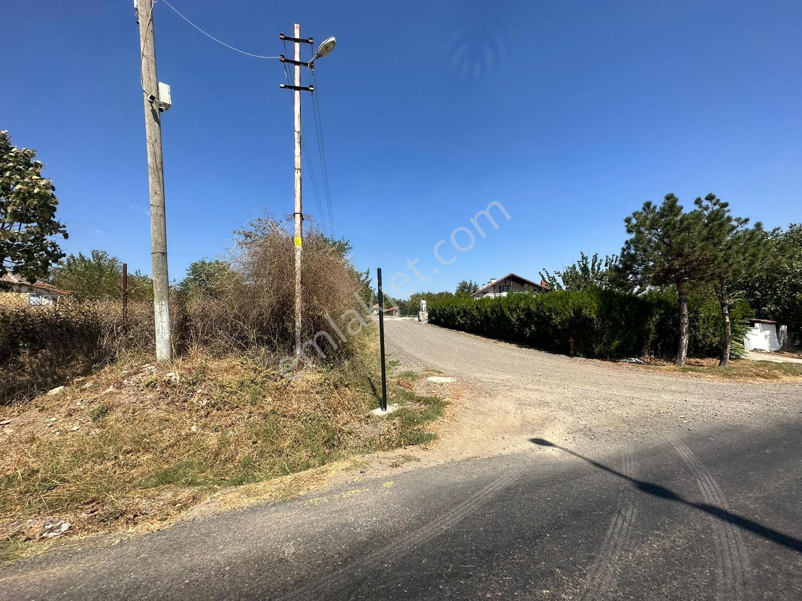 Çorlu Yenicede Resmi Yolu Olan Köye Cephe 950 M2 Kupon Yer - Görsel 23
