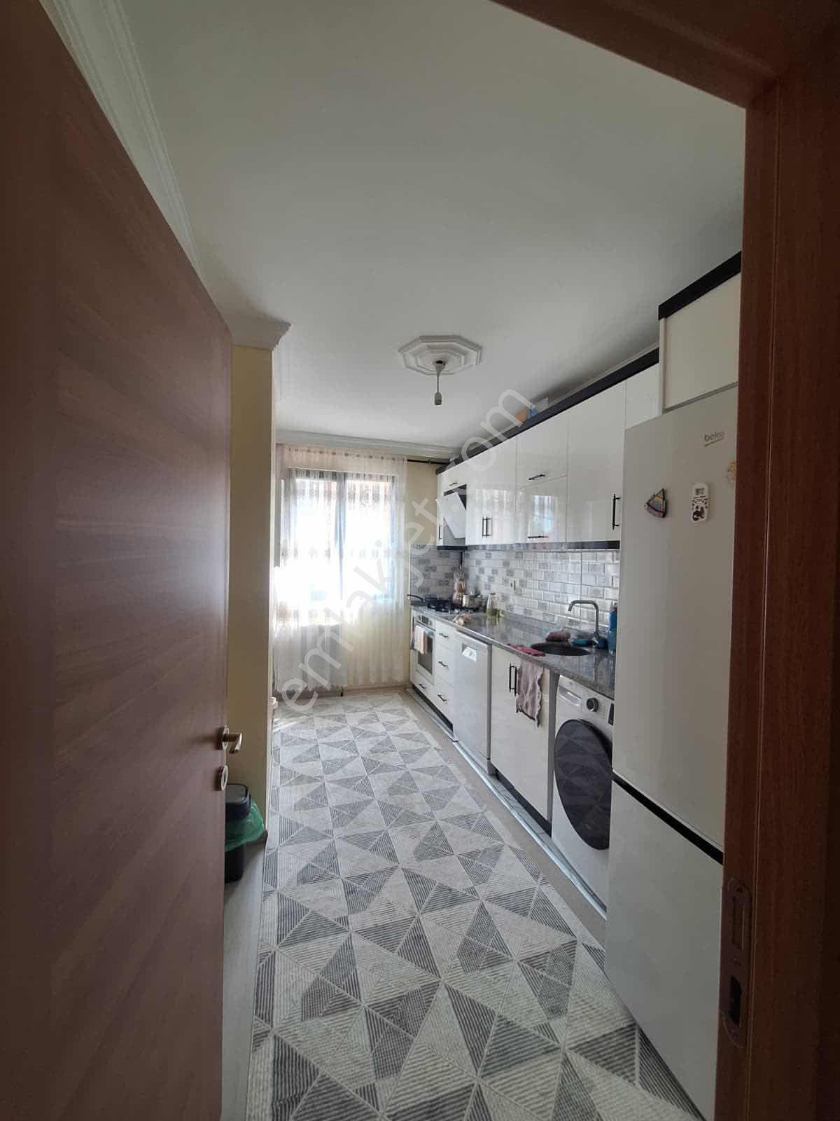 Akşamsettin Mah. 2+1 90 M2 Ara Kat Masrafsız Temiz Ara Kat Daire - Görsel 20