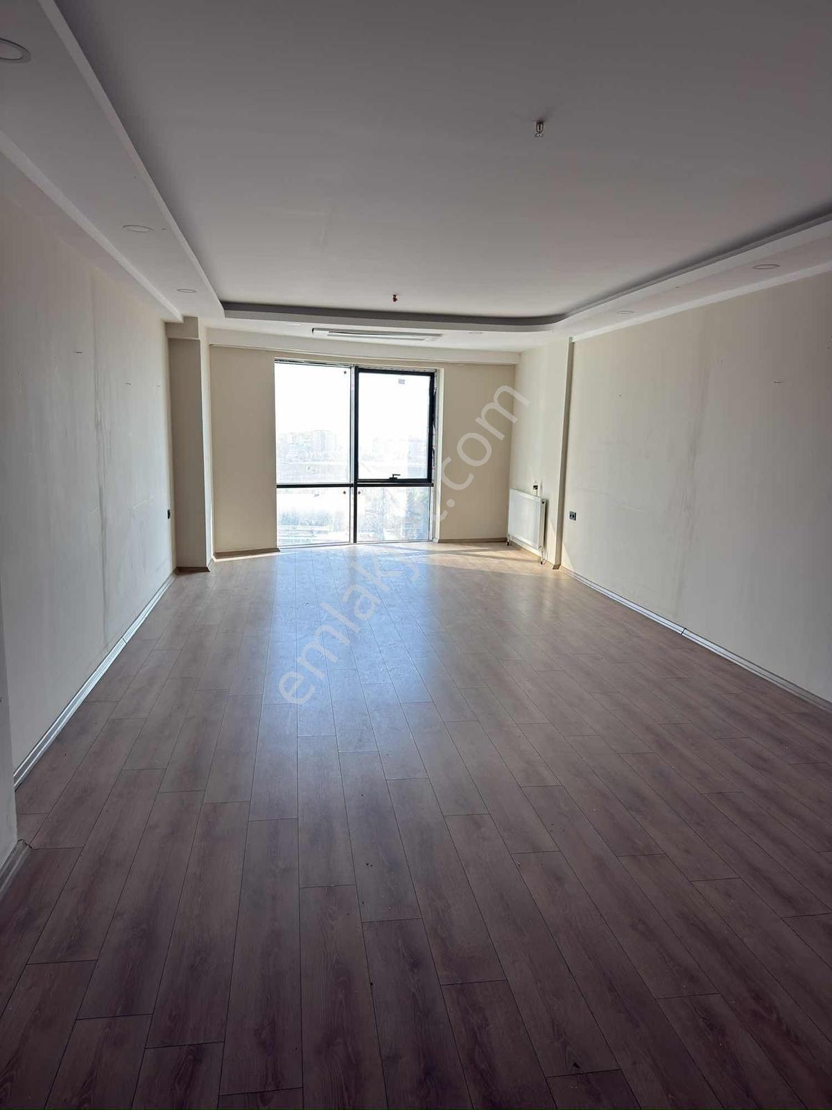 Çeysa Twin Towers Kiralık 2+1 Büro - Görsel 3