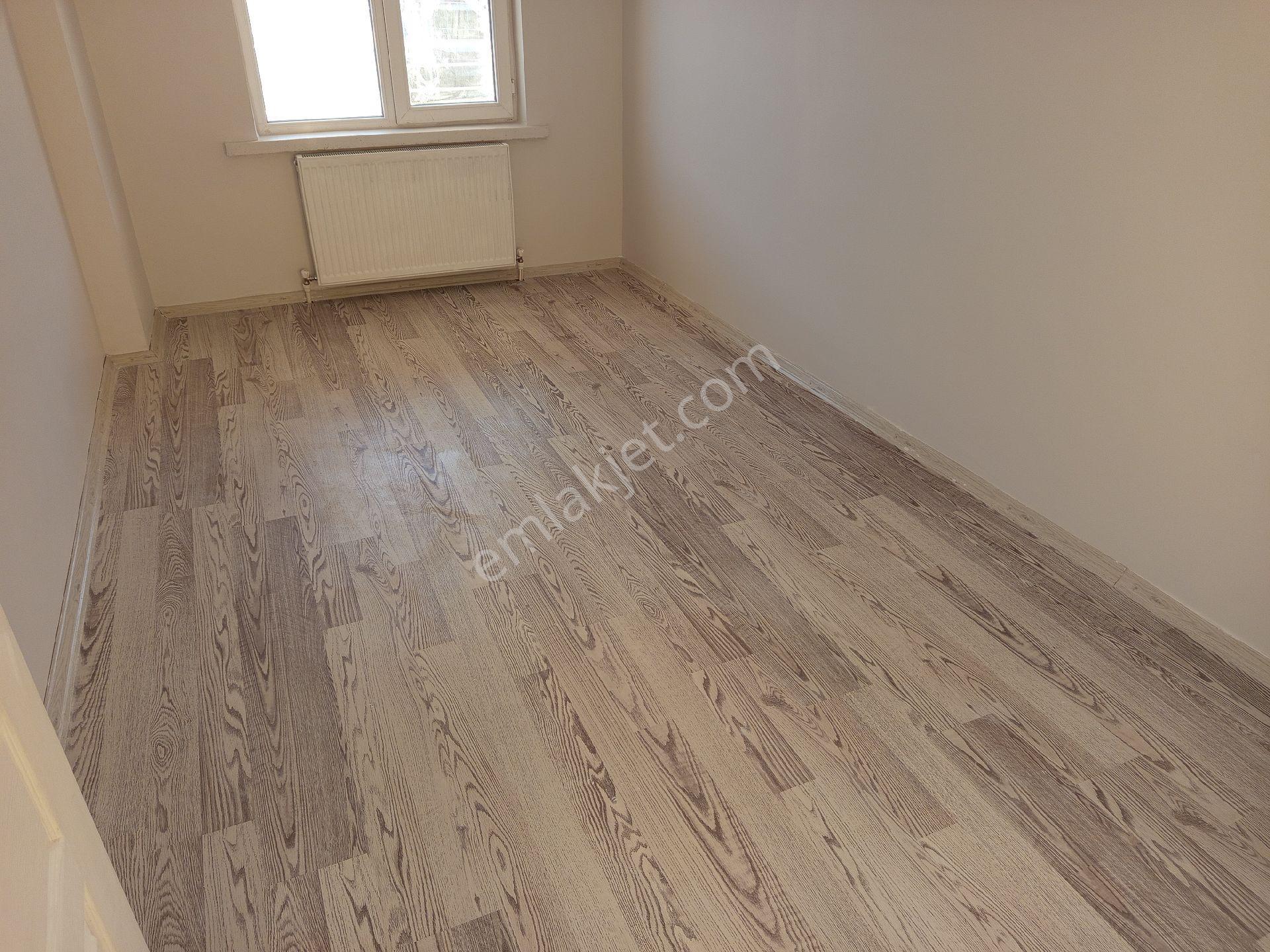 Melih Gökçek Bulvarına Bir Bina 29 Ekimde 3+1 Arakat Kiralık Daire Asansörlü Genis Ön Cephe - Görsel 21