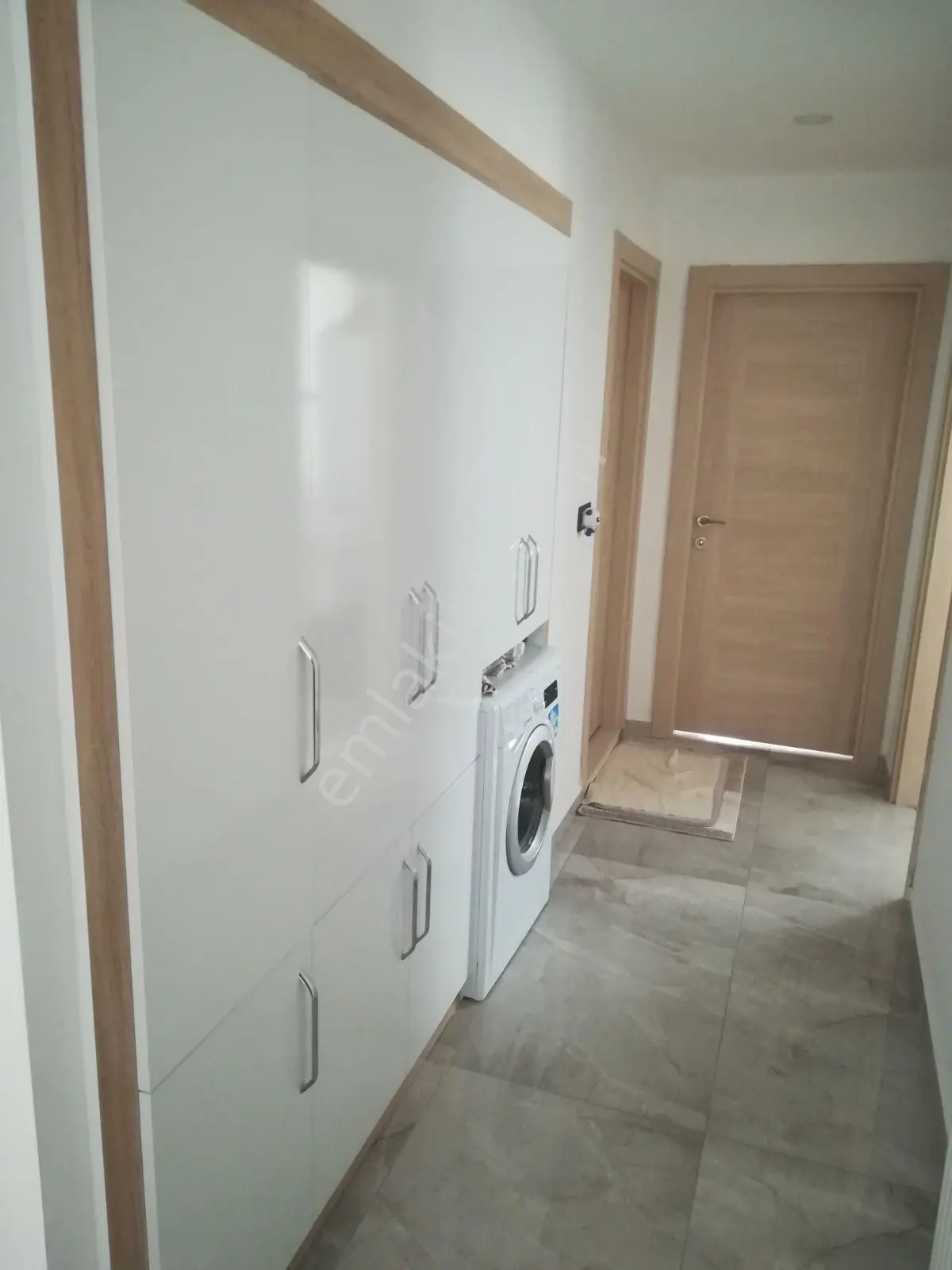 Sahibinden 4+1 Daire 4 Katlı Binanın 4. Katı