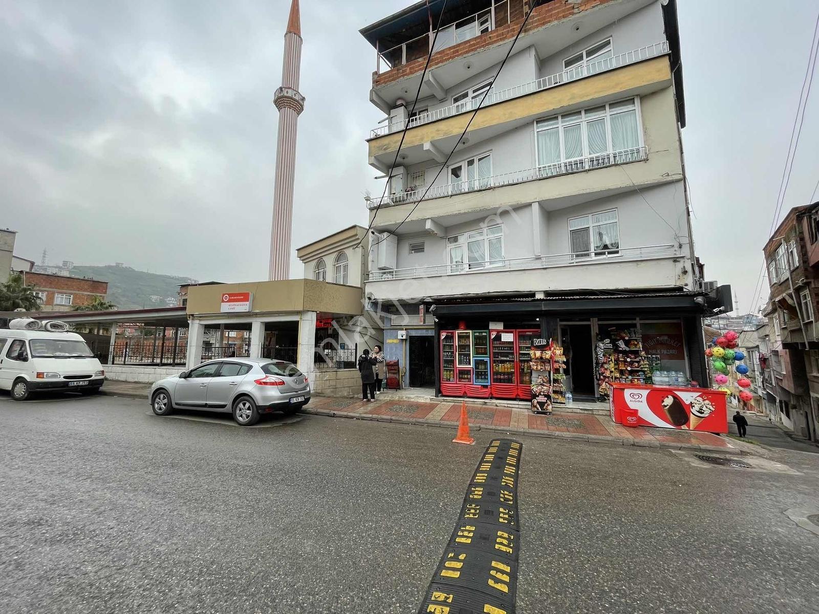 Bulut Emlak'tan Devren Kiralık Market - Görsel 11